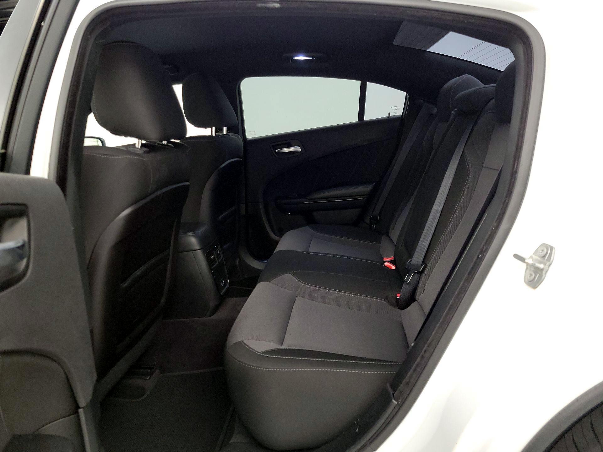 Thumbnail: 2017 Dodge Charger - 20