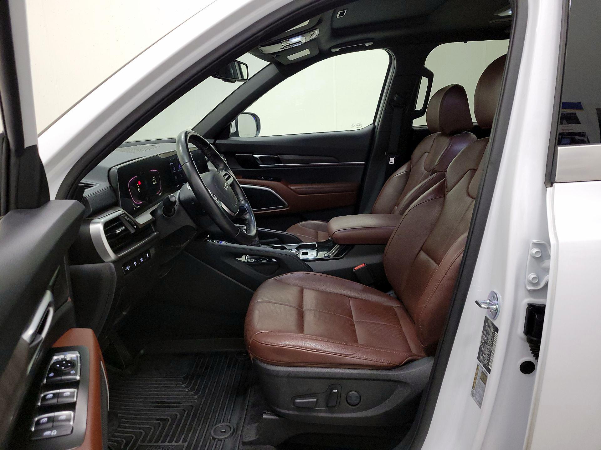 Thumbnail: 2024 Kia Telluride - 11