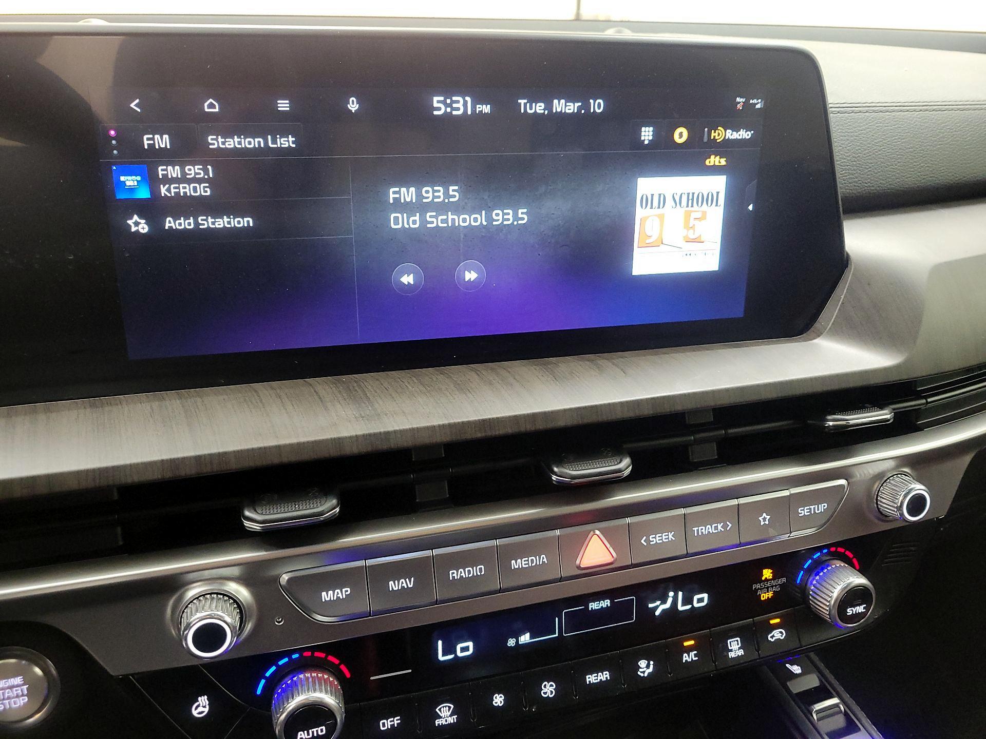 Thumbnail: 2024 Kia Telluride - 16