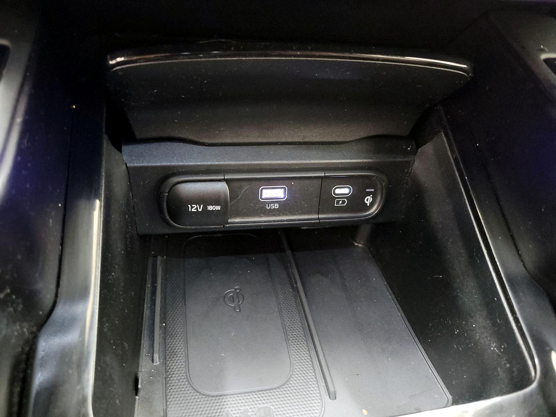 Thumbnail: 2024 Kia Telluride - 19