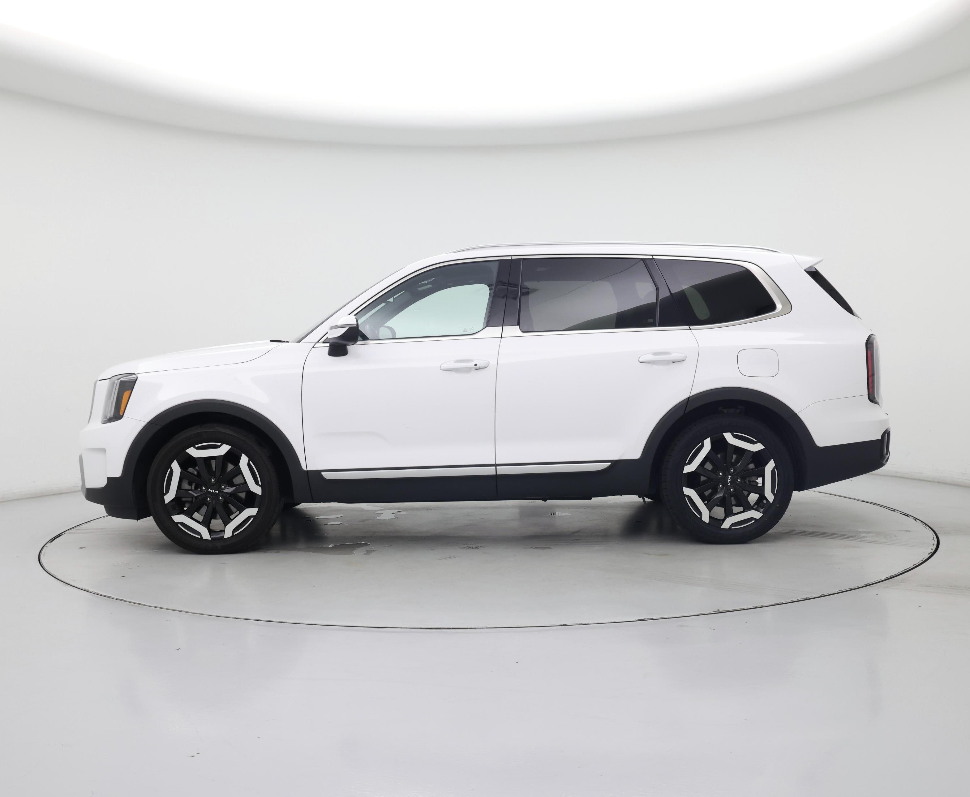 Thumbnail: 2024 Kia Telluride - 3