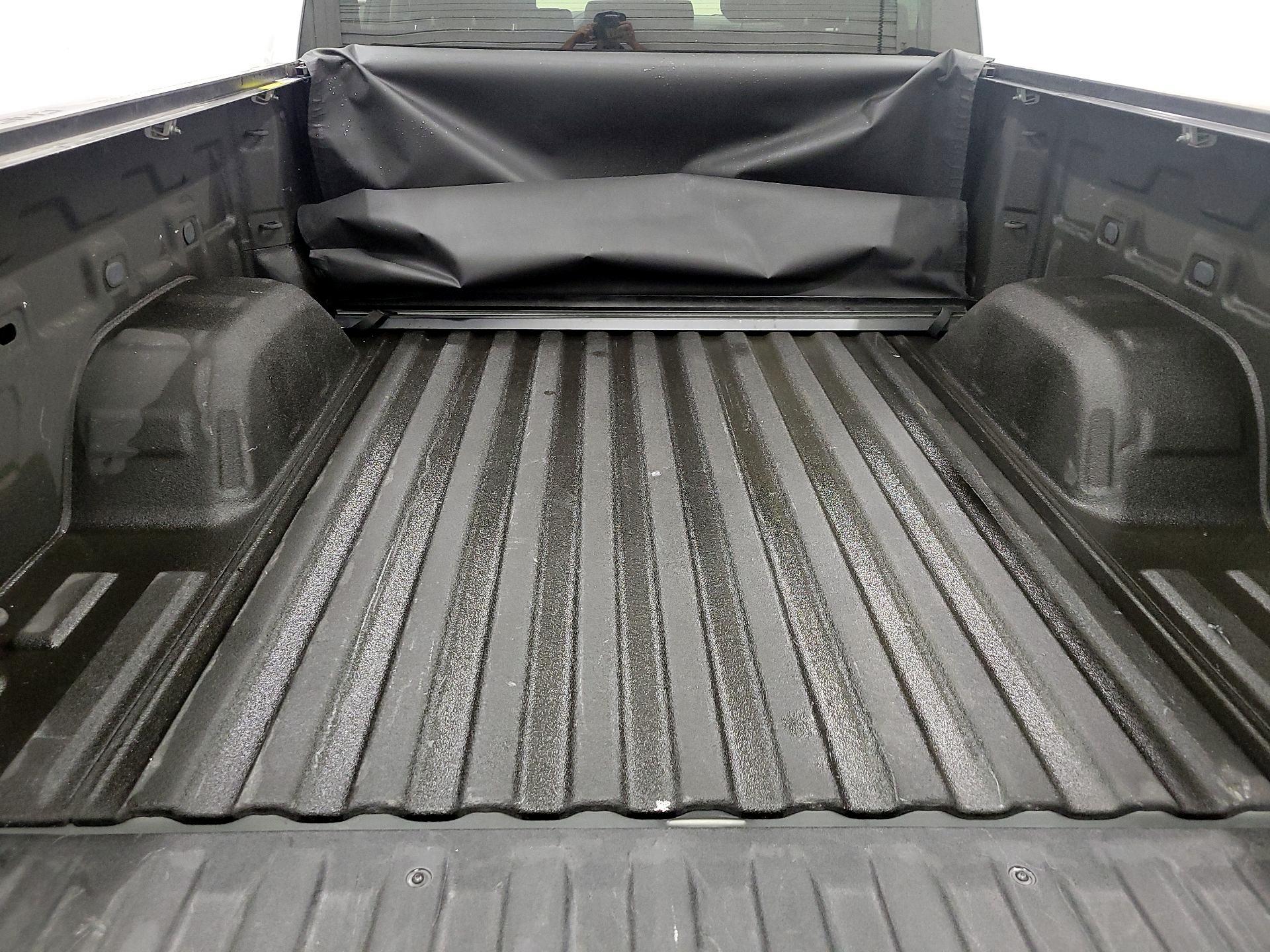 Thumbnail: 2019 Chevrolet Silverado 1500 - 20