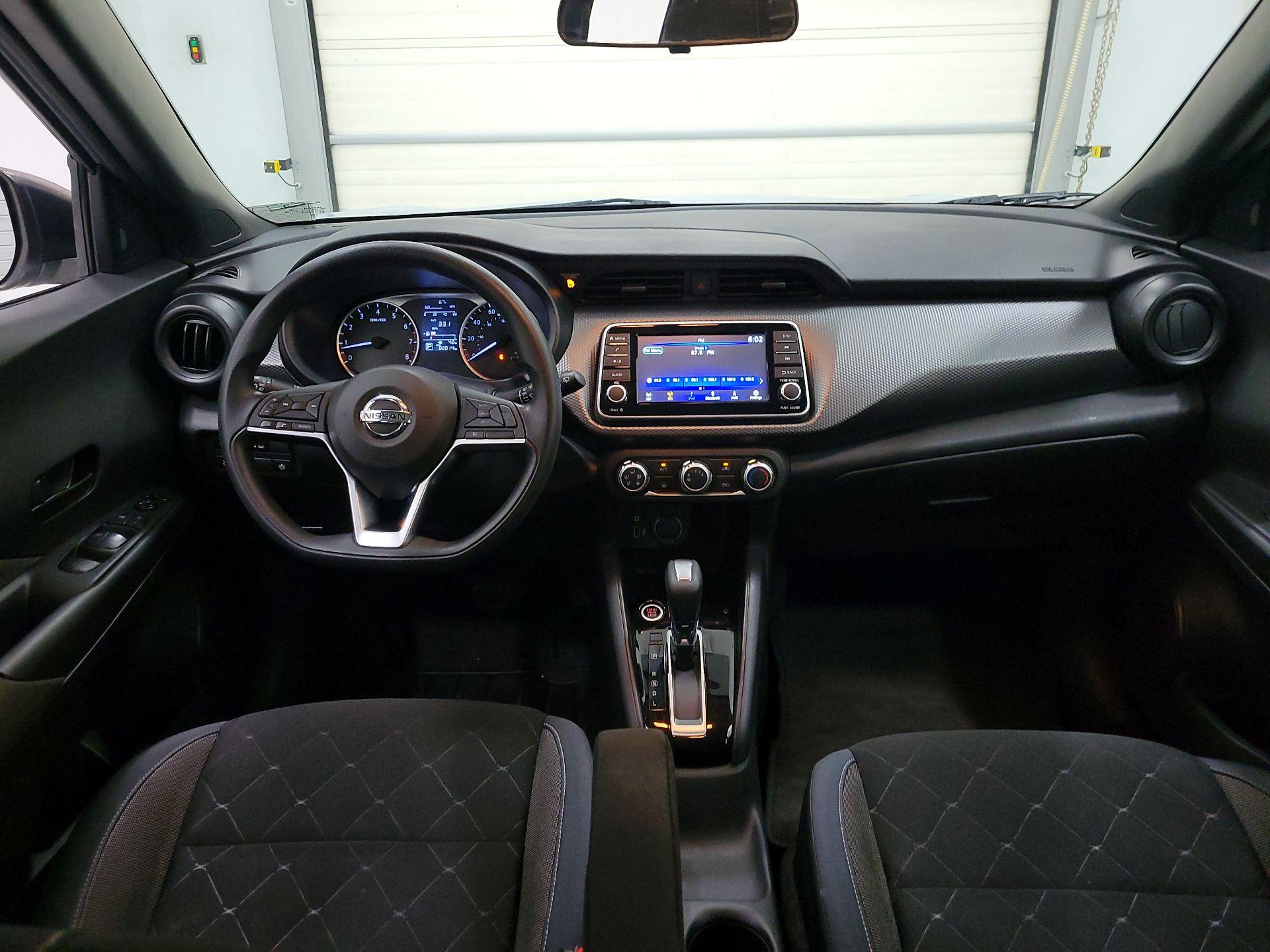 Thumbnail: 2020 Nissan Kicks - 9