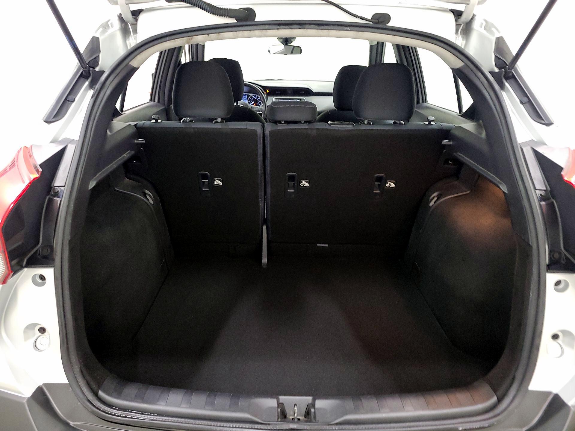 Thumbnail: 2020 Nissan Kicks - 20