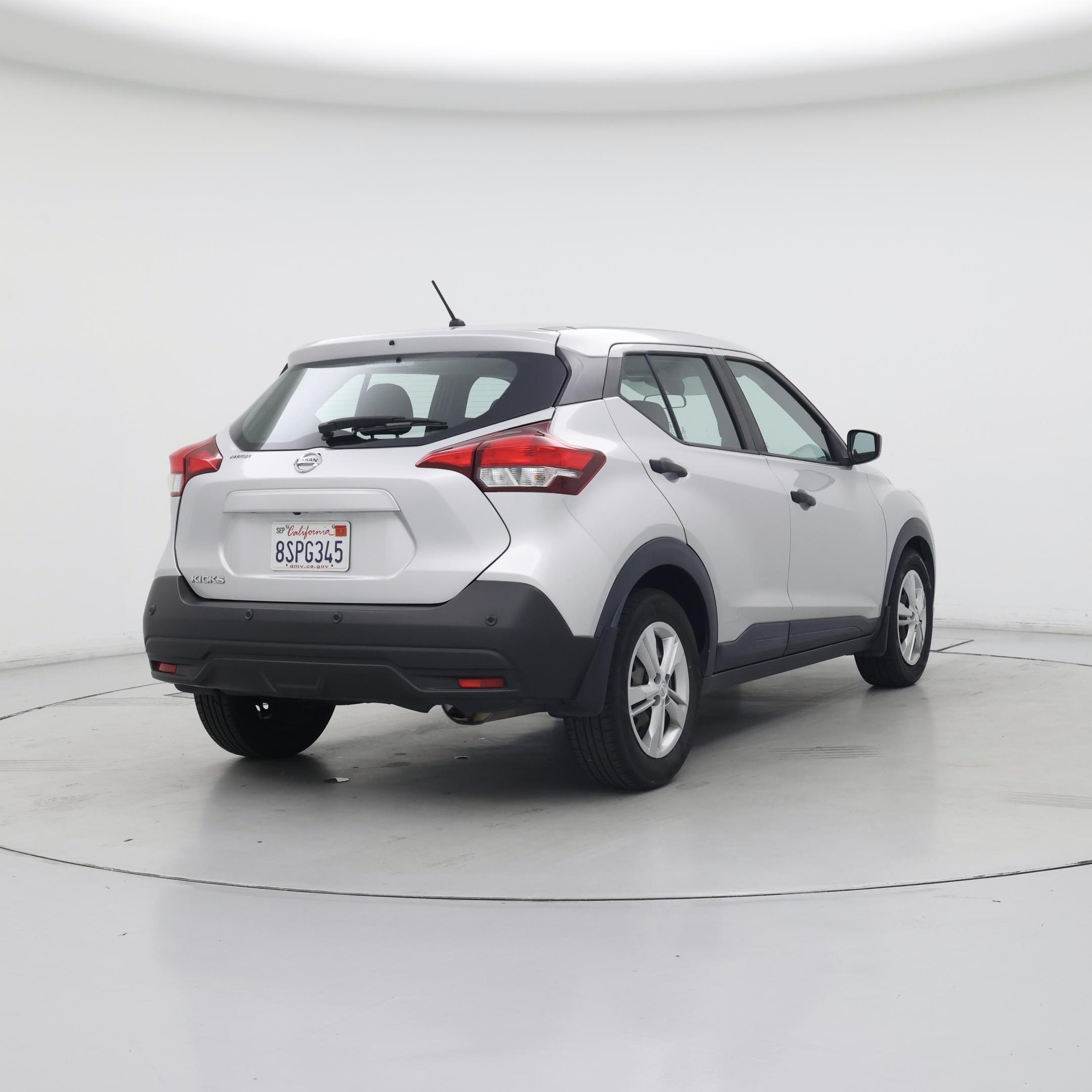 Thumbnail: 2020 Nissan Kicks - 8