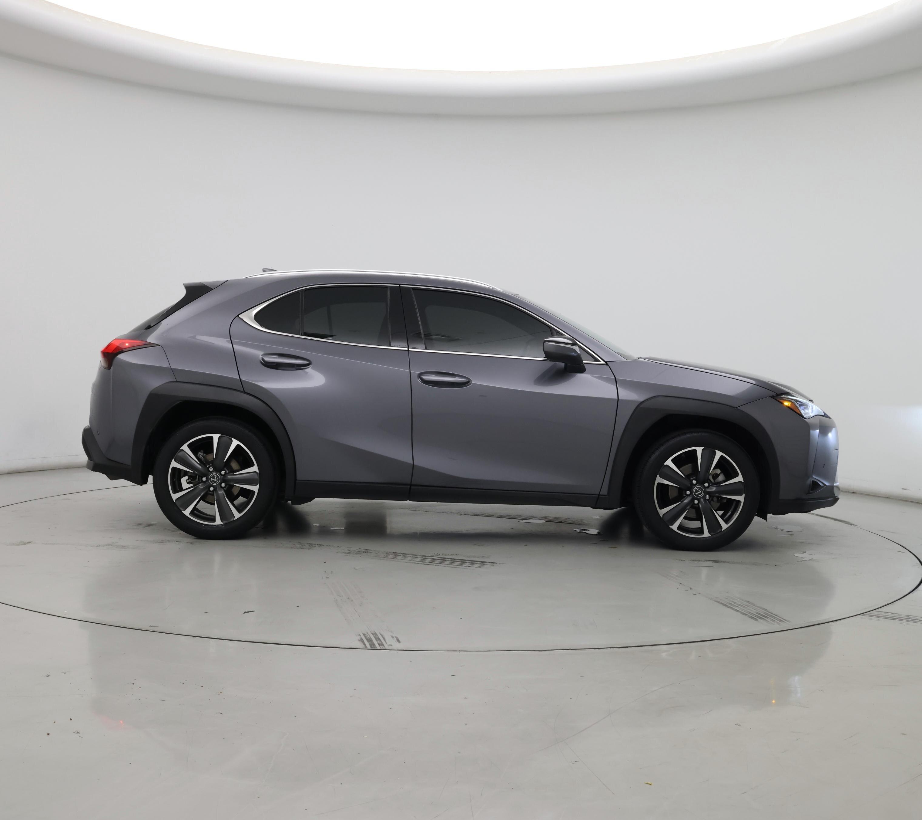 Thumbnail: 2021 Lexus UX - 7