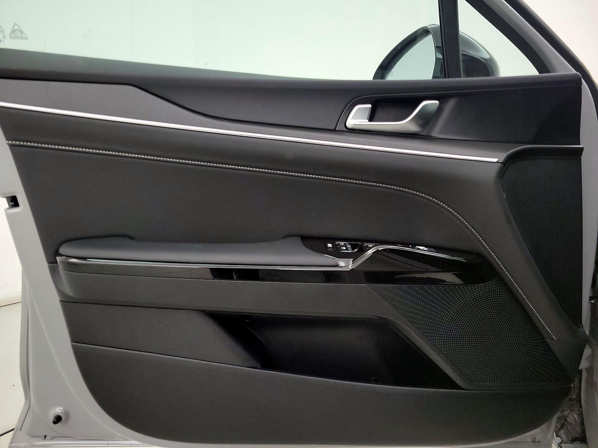 Thumbnail: 2026 Kia K5 - 12