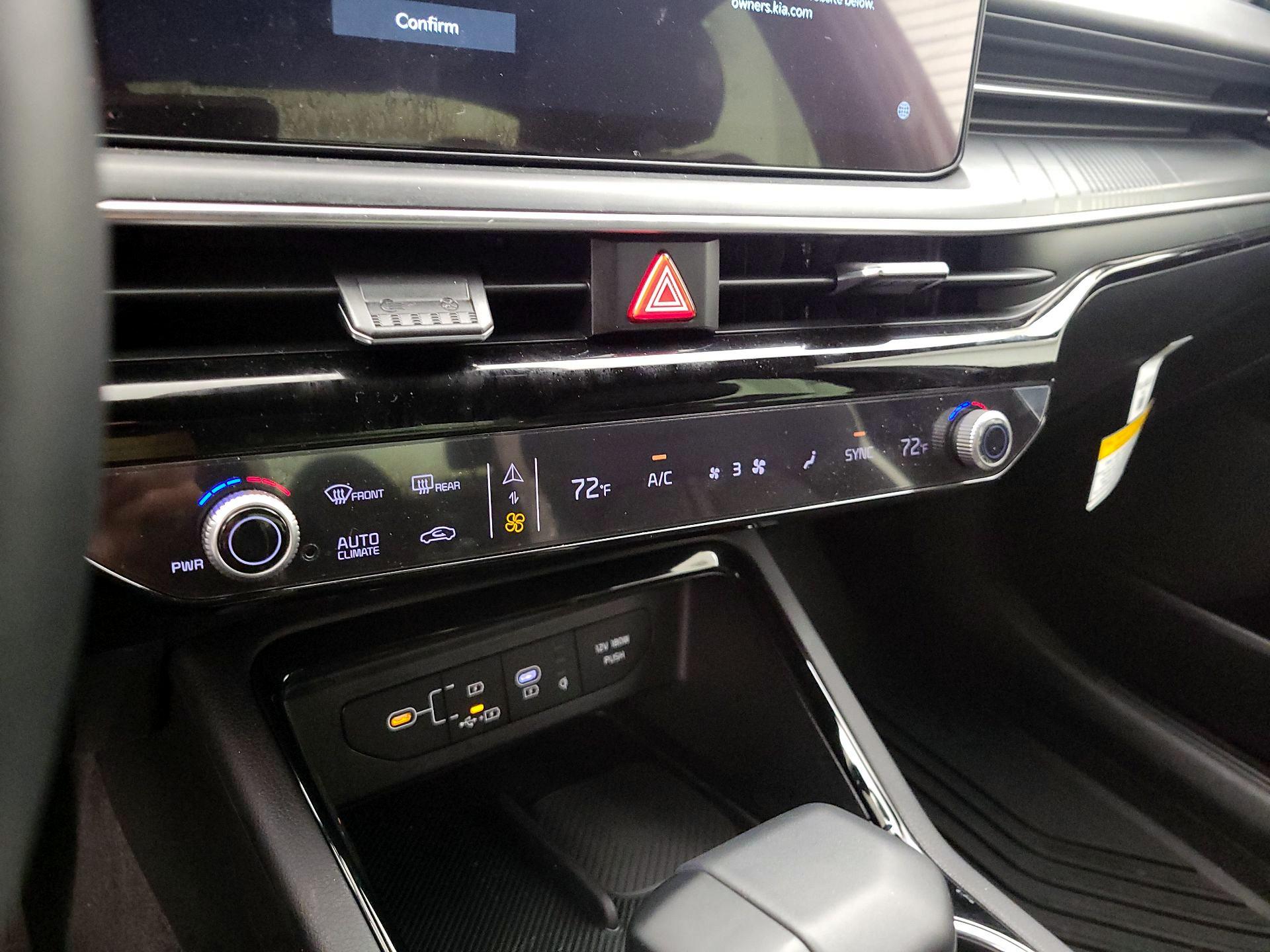 Thumbnail: 2026 Kia K5 - 17