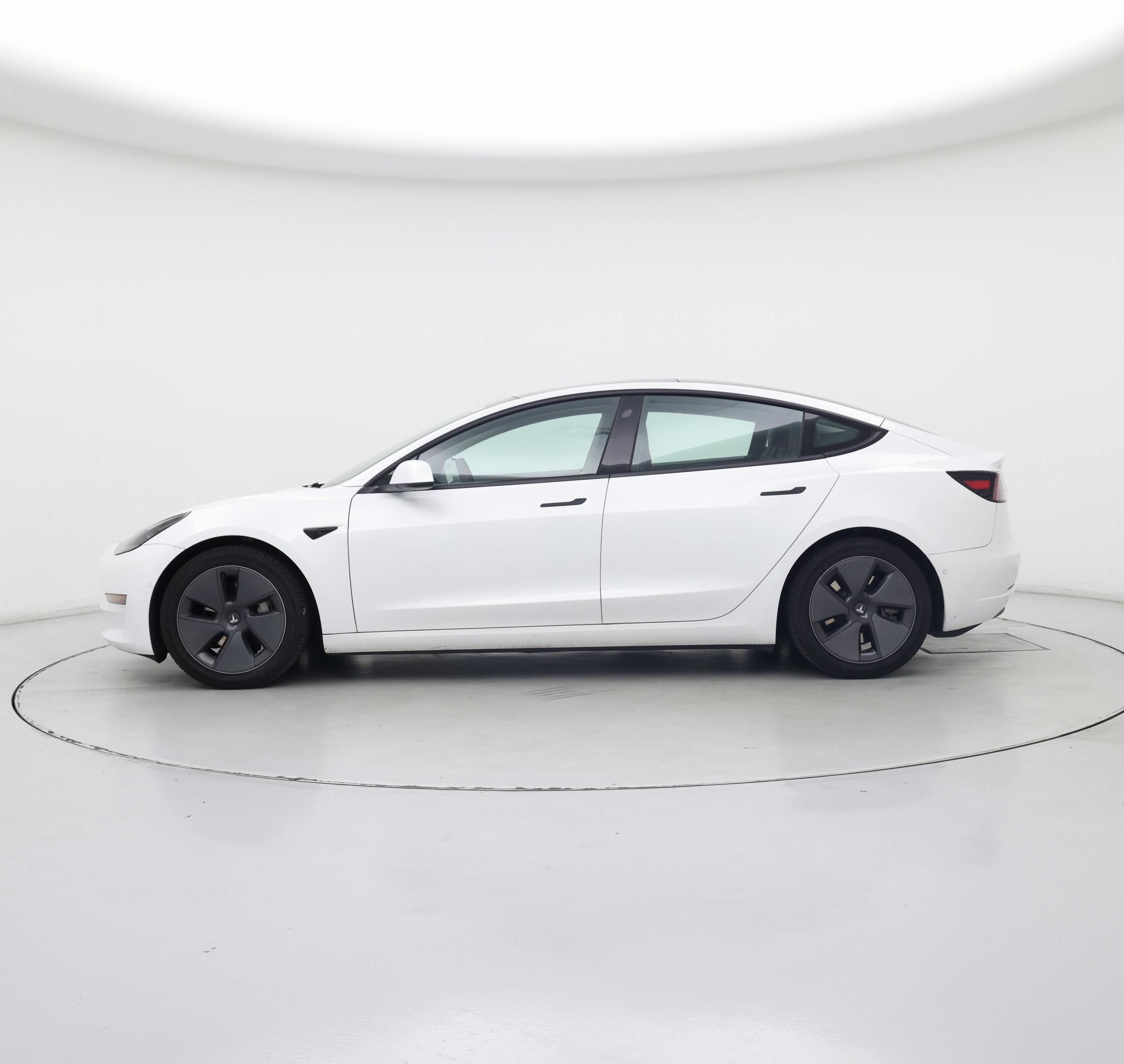 Thumbnail: 2021 Tesla Model 3 - 3