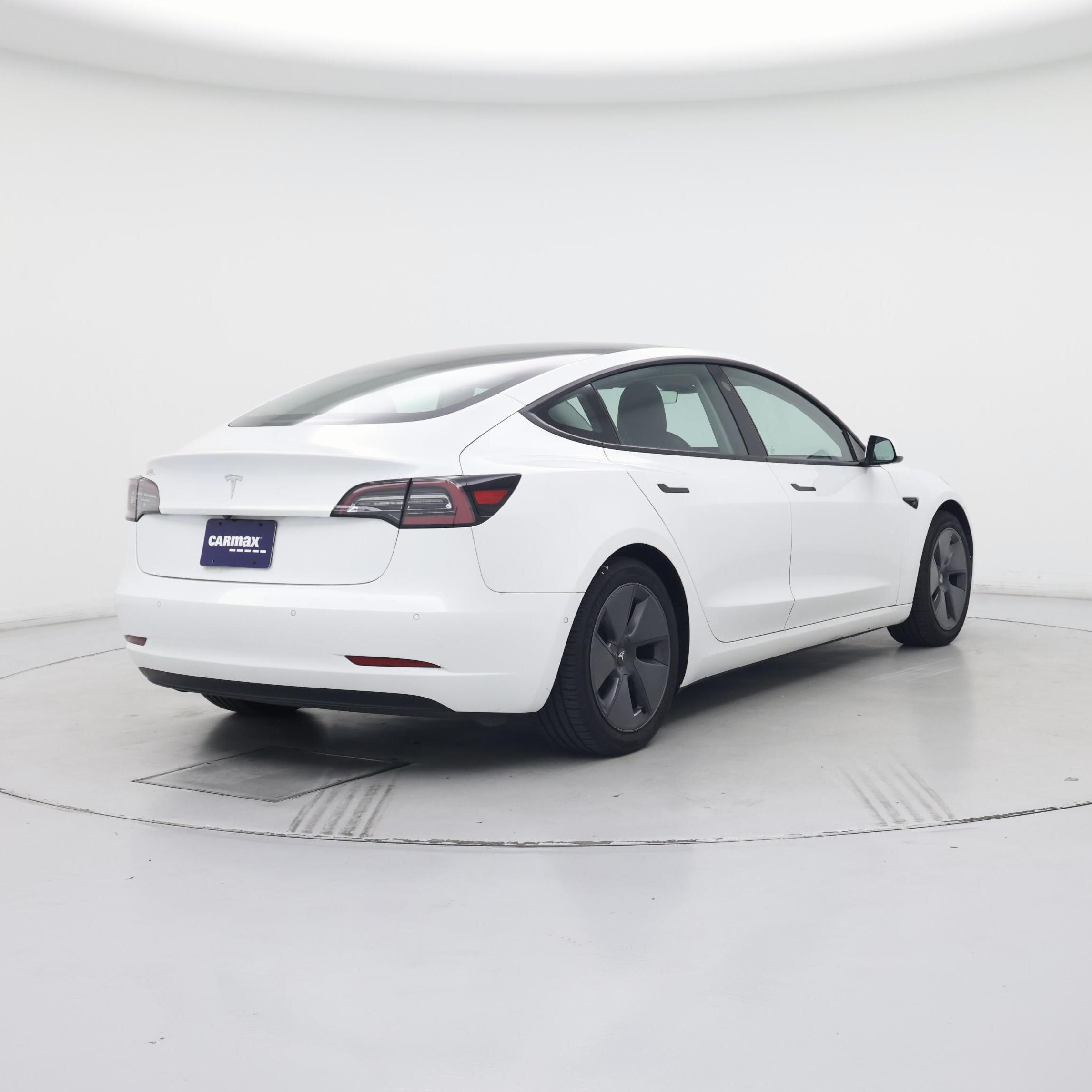 Thumbnail: 2021 Tesla Model 3 - 8