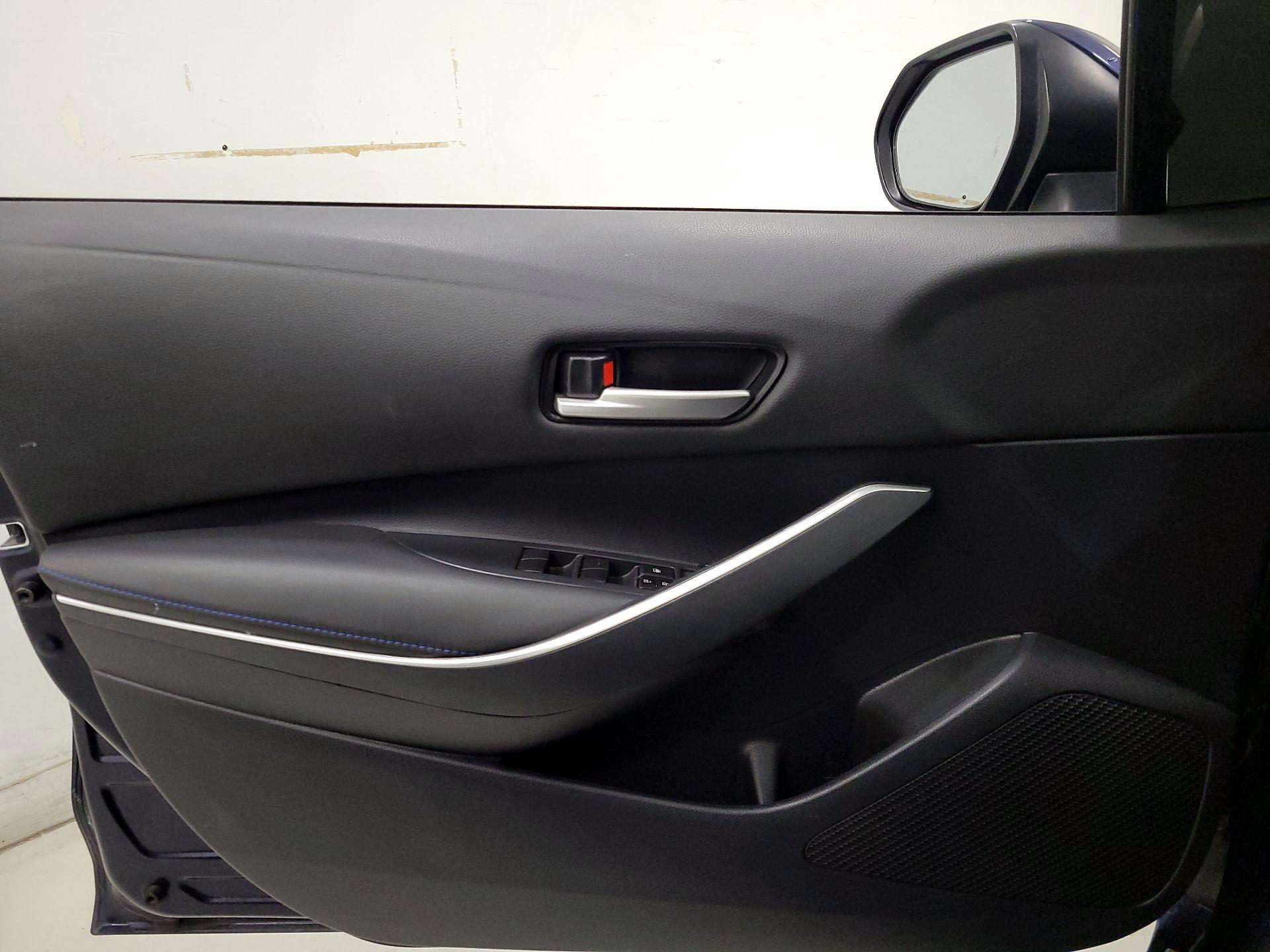 Thumbnail: 2021 Toyota Corolla - 12