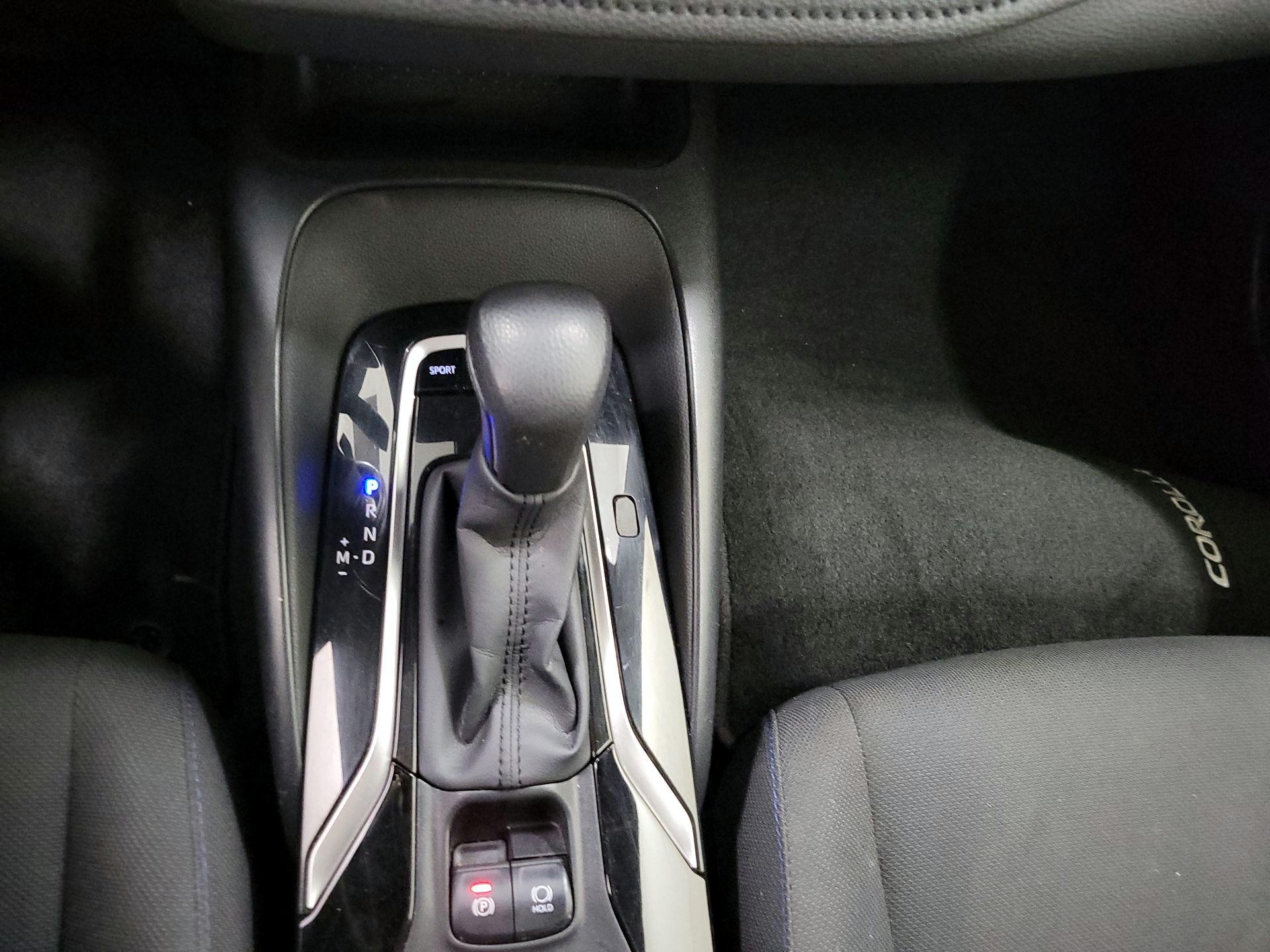 Thumbnail: 2021 Toyota Corolla - 17