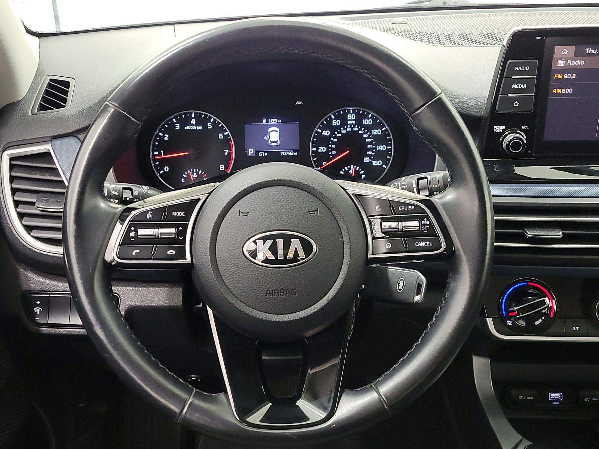 Thumbnail: 2021 Kia Seltos - 10