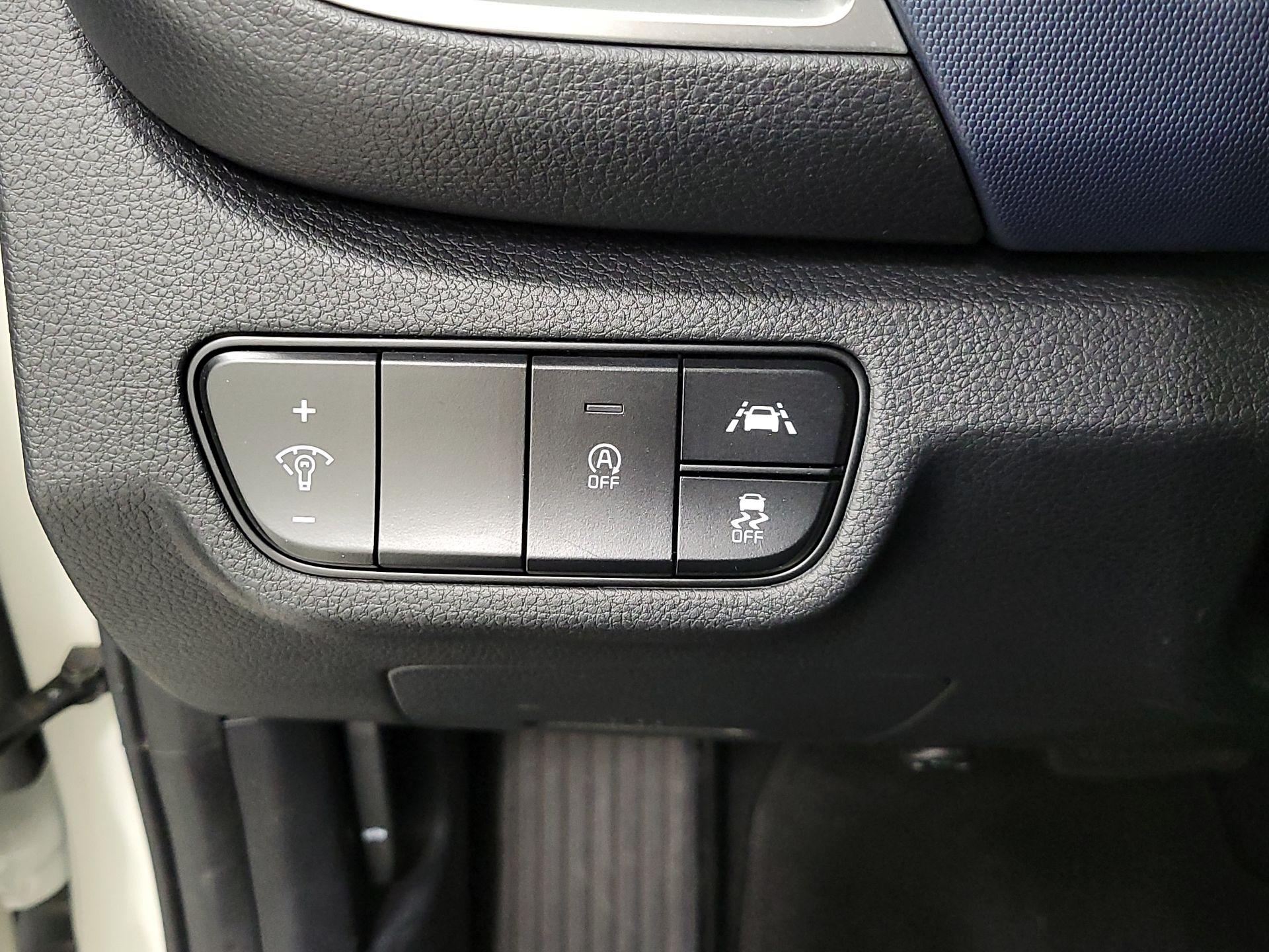 Thumbnail: 2021 Kia Seltos - 13