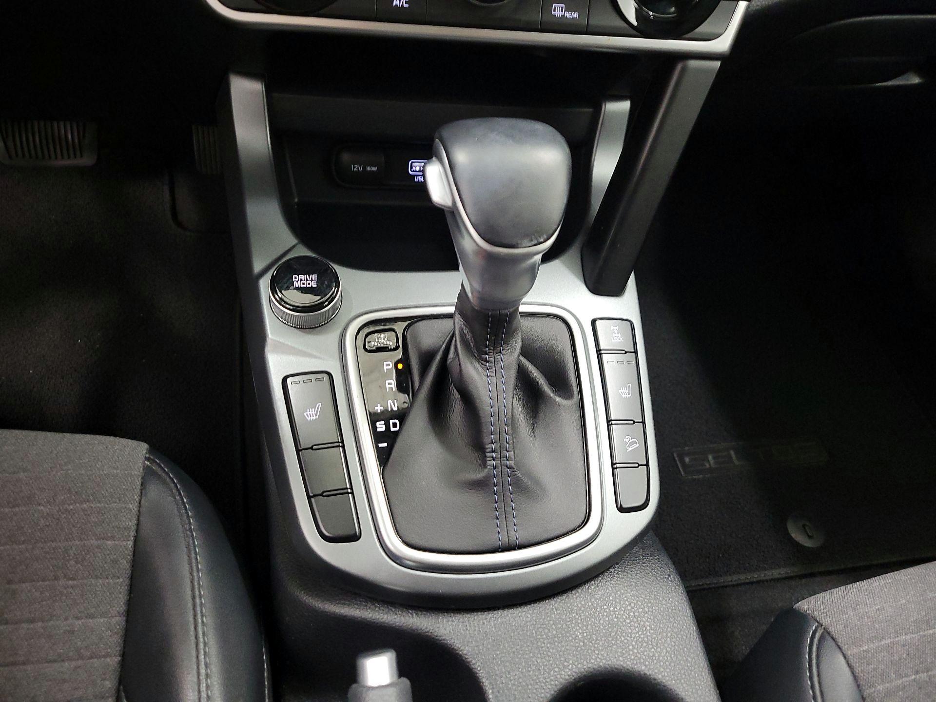 Thumbnail: 2021 Kia Seltos - 17