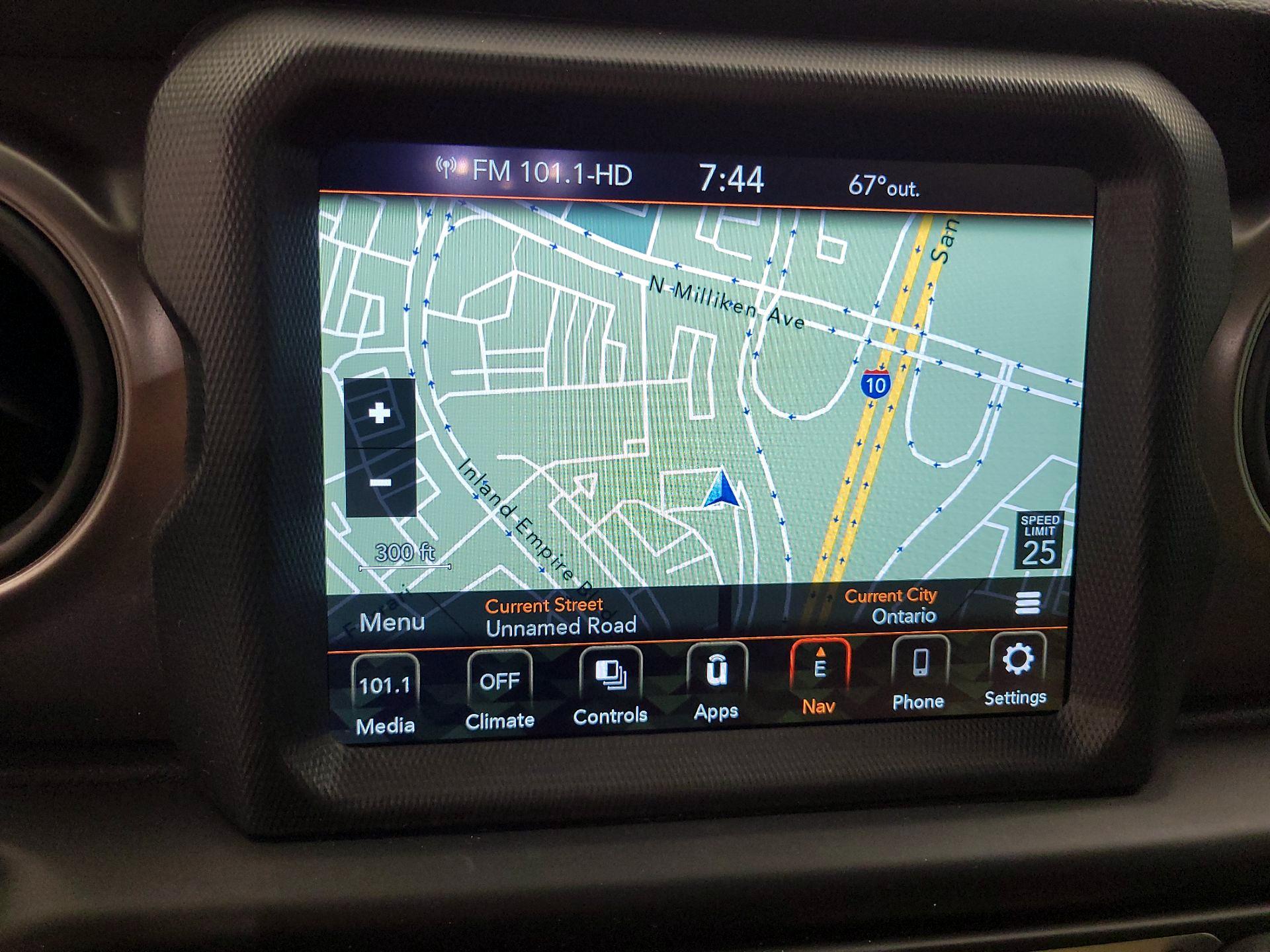 Thumbnail: 2023 Jeep Gladiator - 14