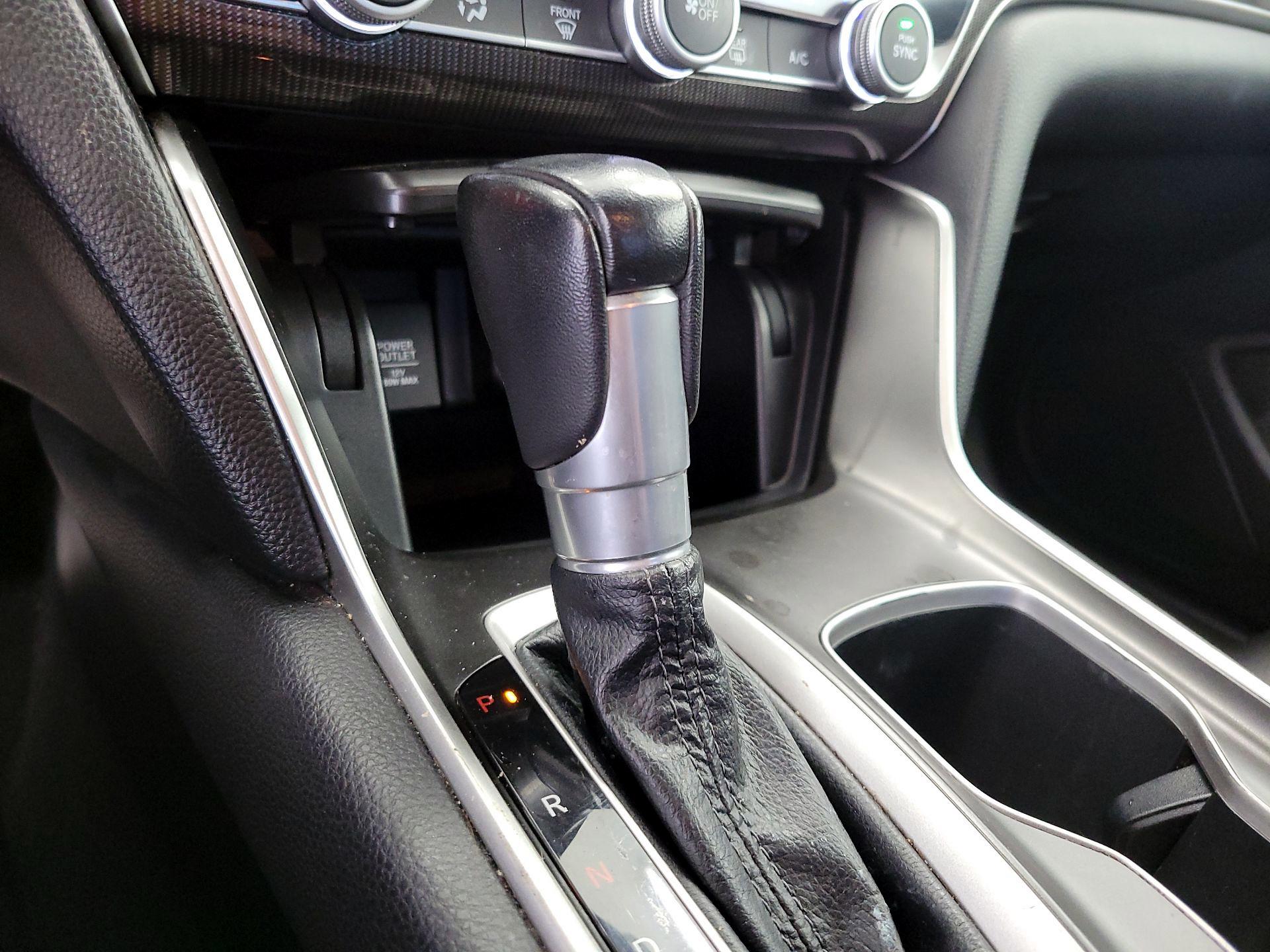 Thumbnail: 2020 Honda Accord - 17