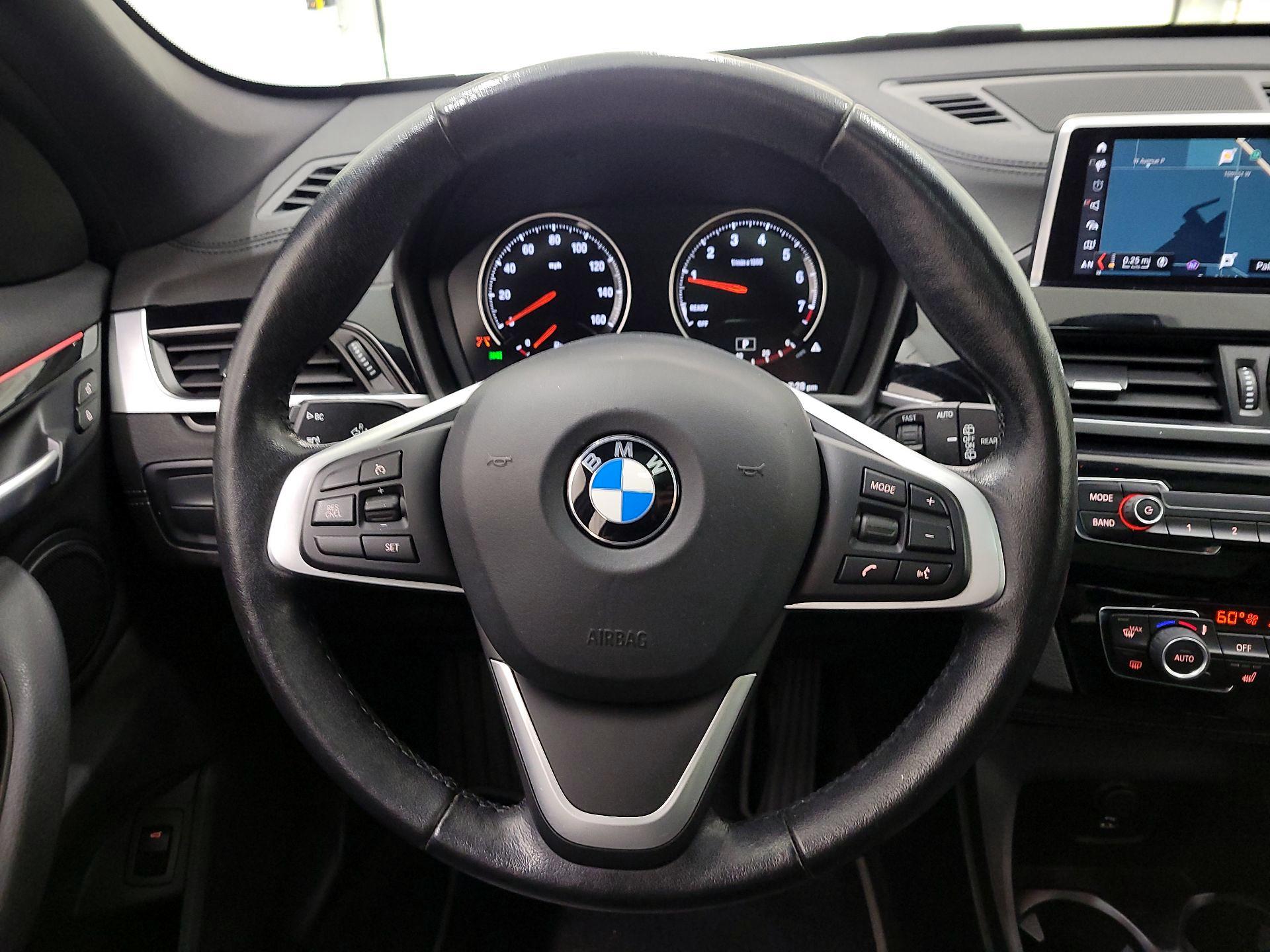 Thumbnail: 2021 BMW X1 - 10