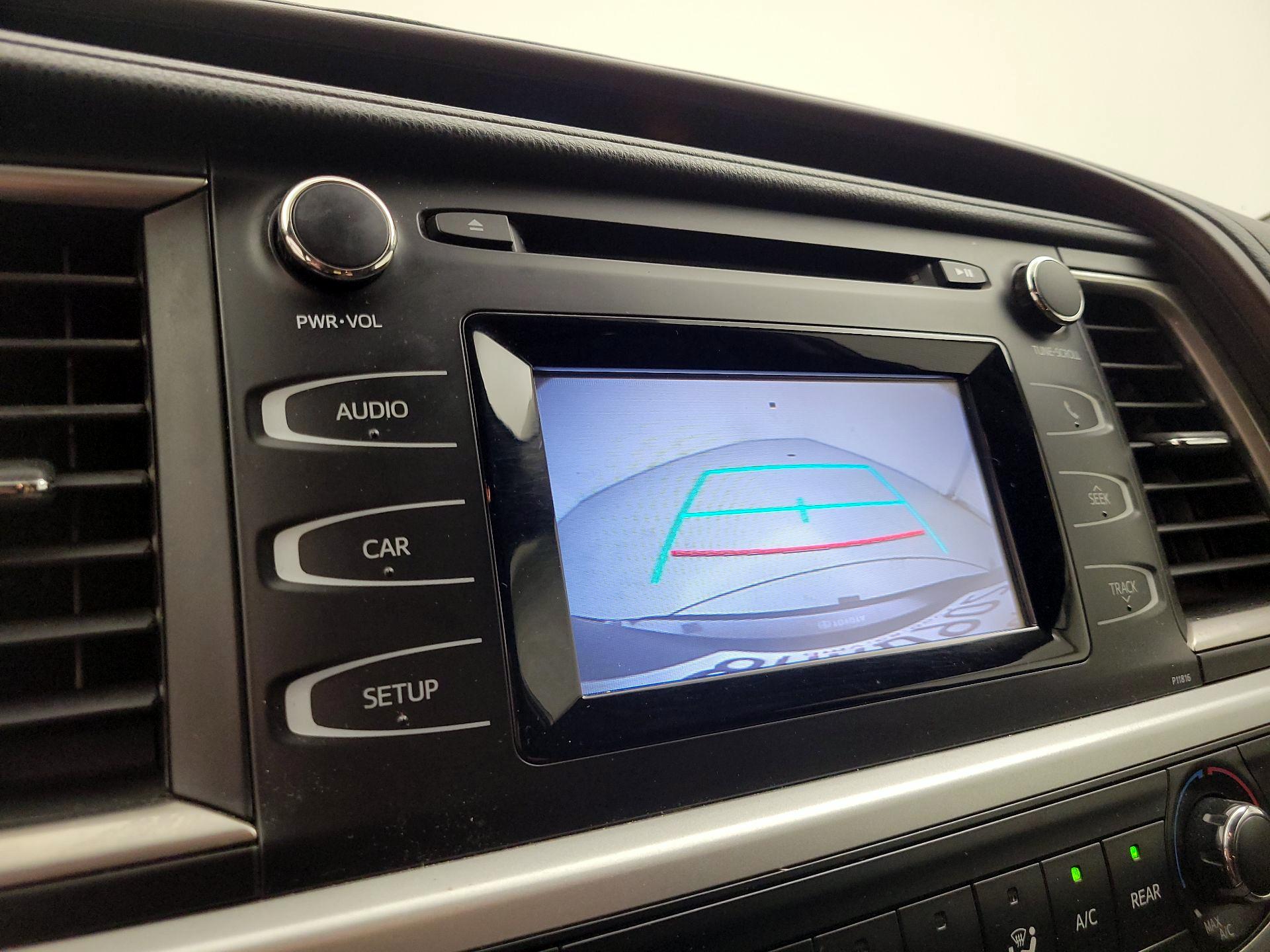 Thumbnail: 2019 Toyota Highlander - 13