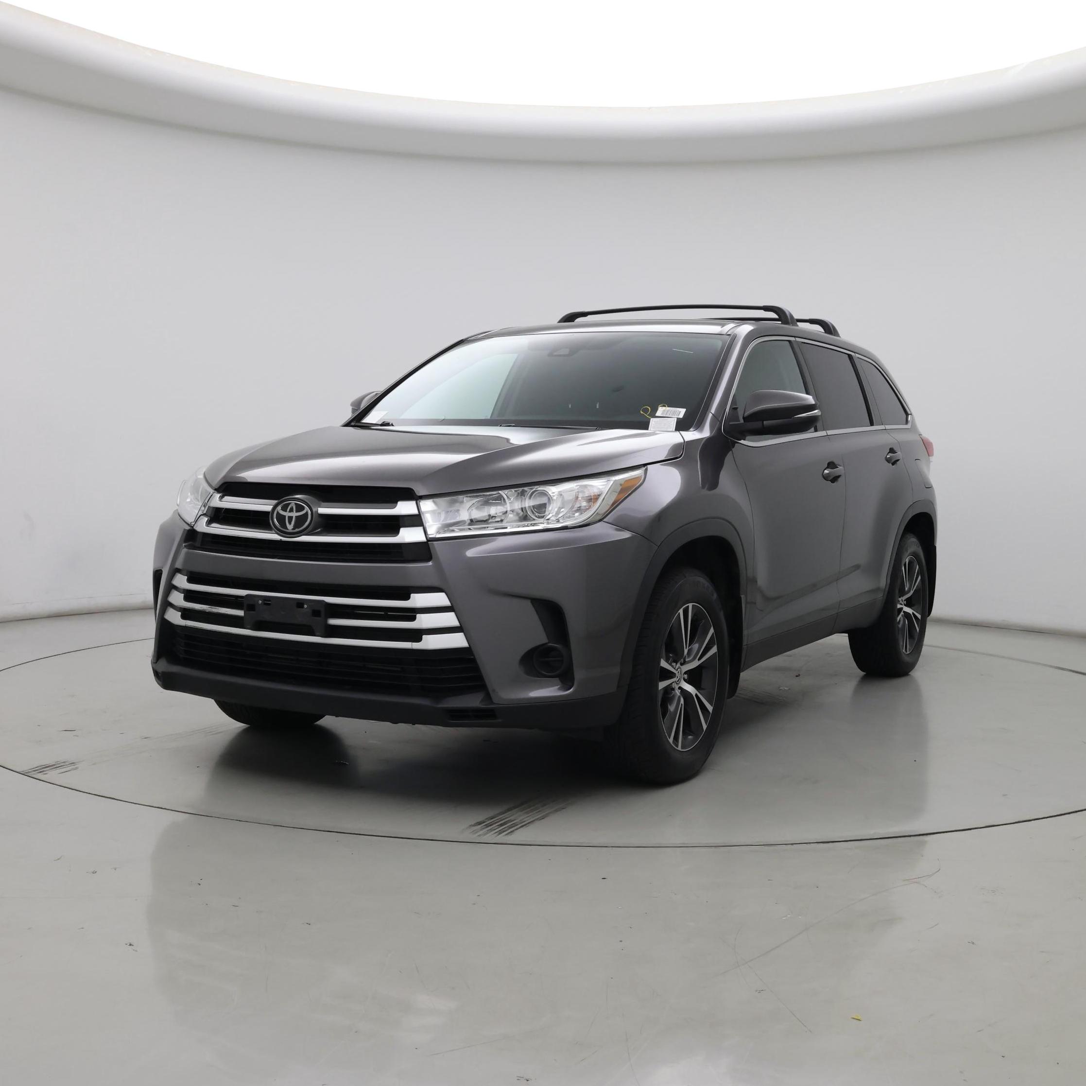 Thumbnail: 2019 Toyota Highlander - 4