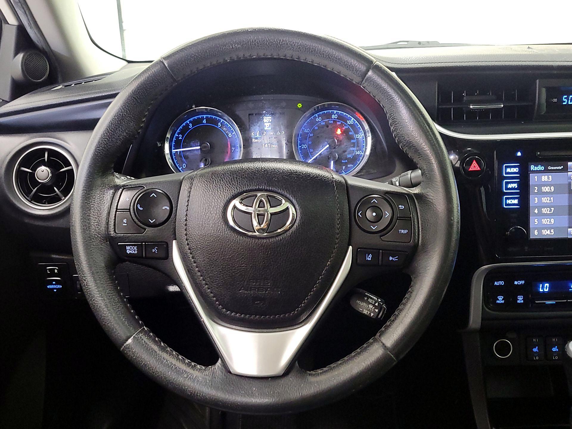 Thumbnail: 2019 Toyota Corolla - 10