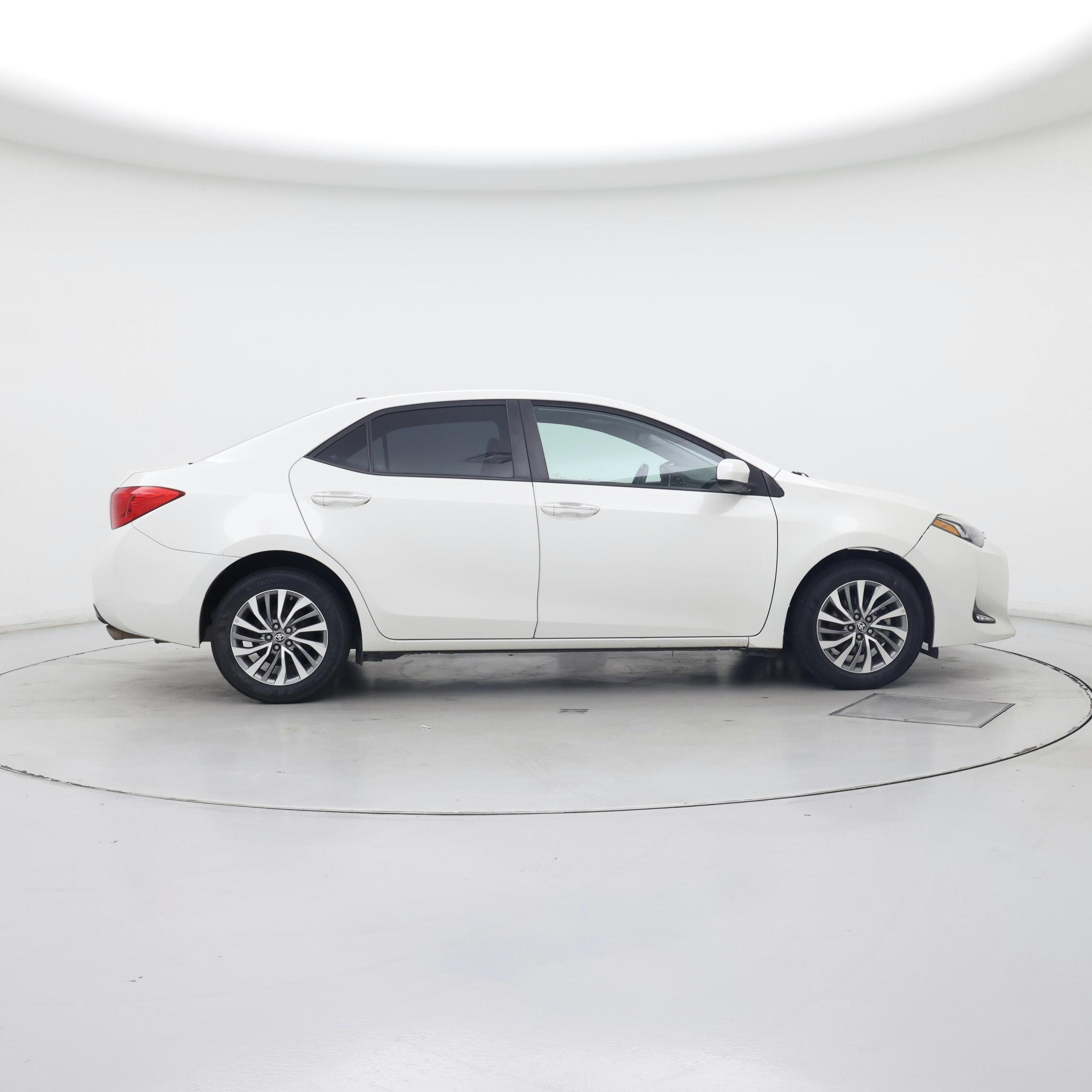 Thumbnail: 2019 Toyota Corolla - 7