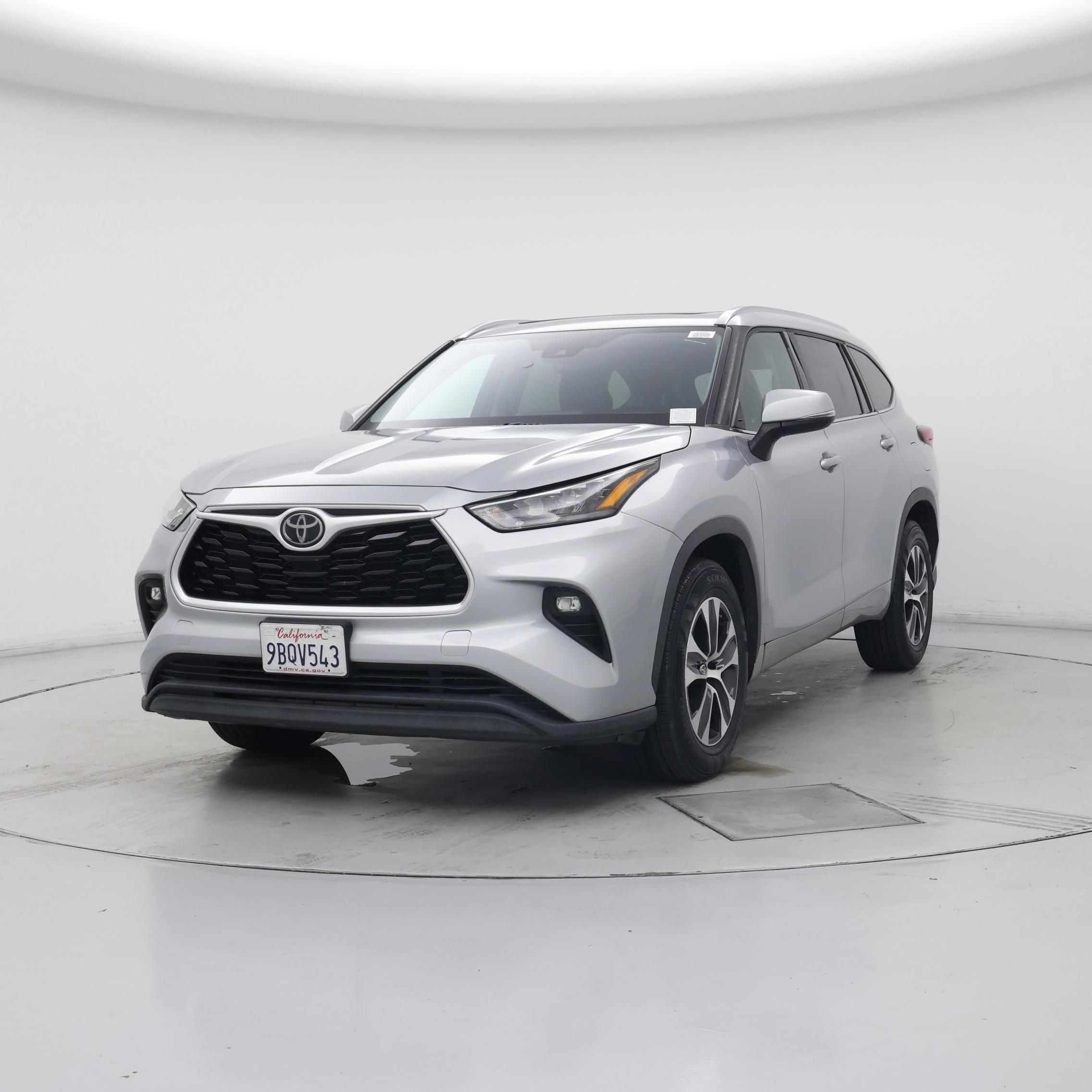 Thumbnail: 2020 Toyota Highlander - 4
