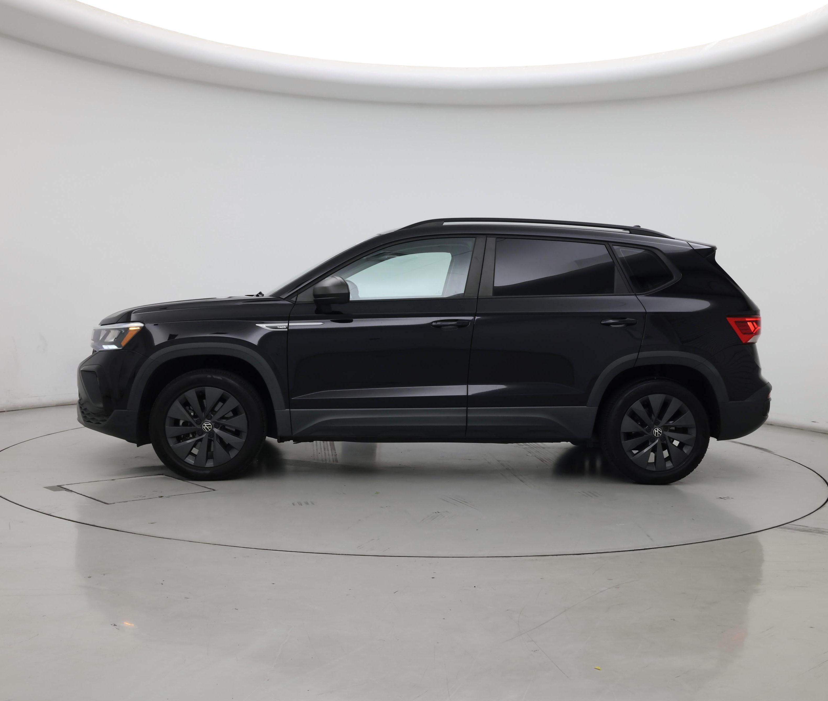 Thumbnail: 2022 Volkswagen Taos - 3