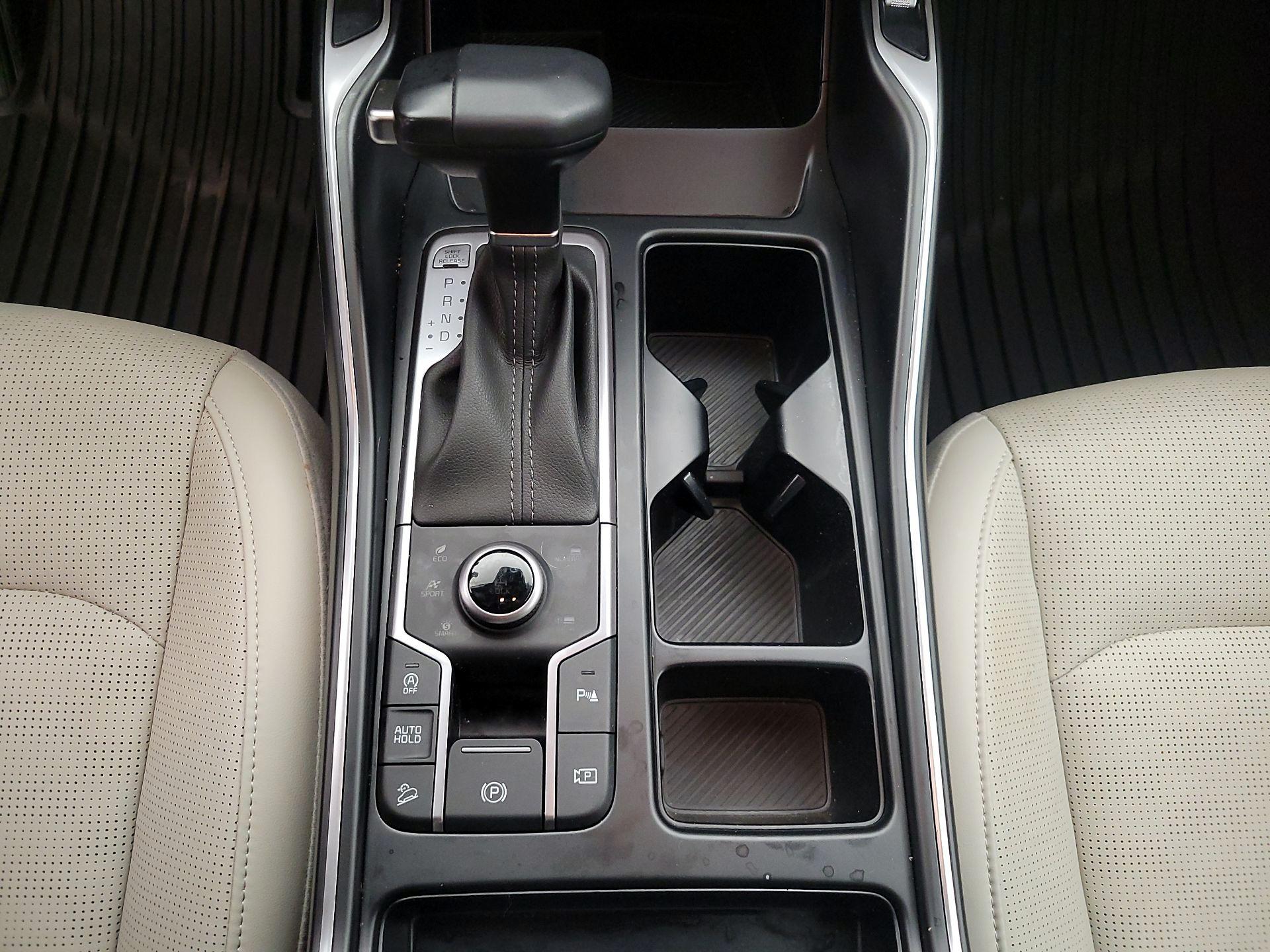 Thumbnail: 2025 Kia Sorento - 17