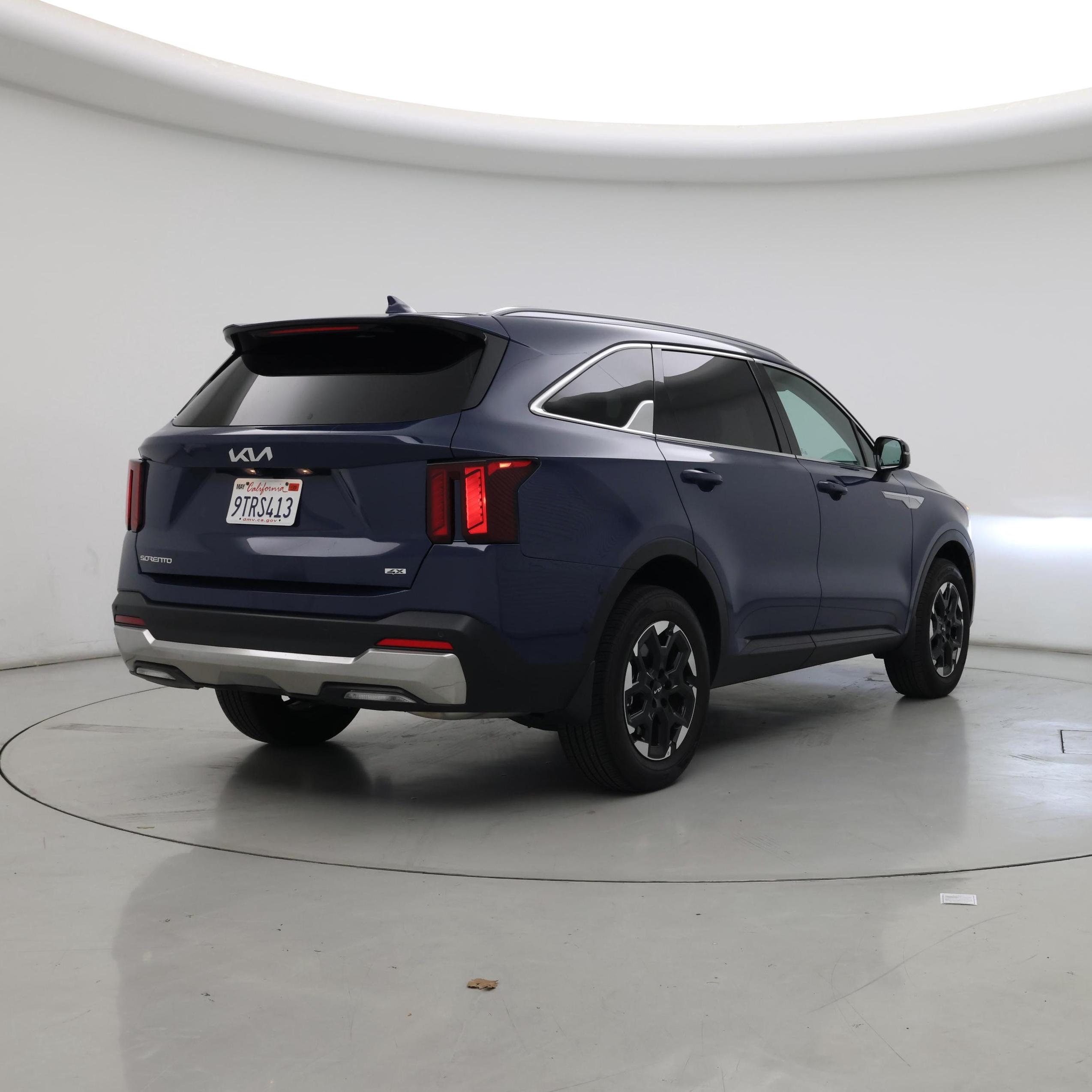 Thumbnail: 2025 Kia Sorento - 8