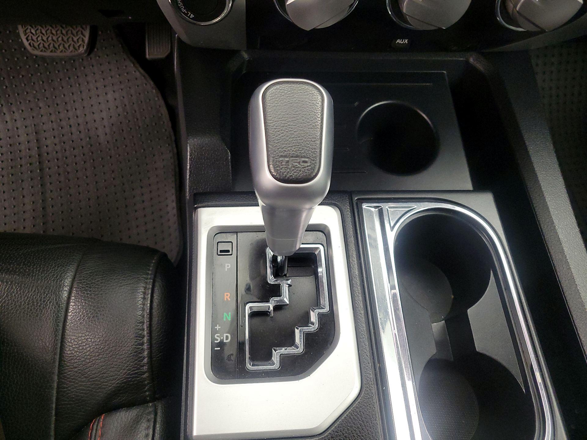 Thumbnail: 2019 Toyota Tundra - 18
