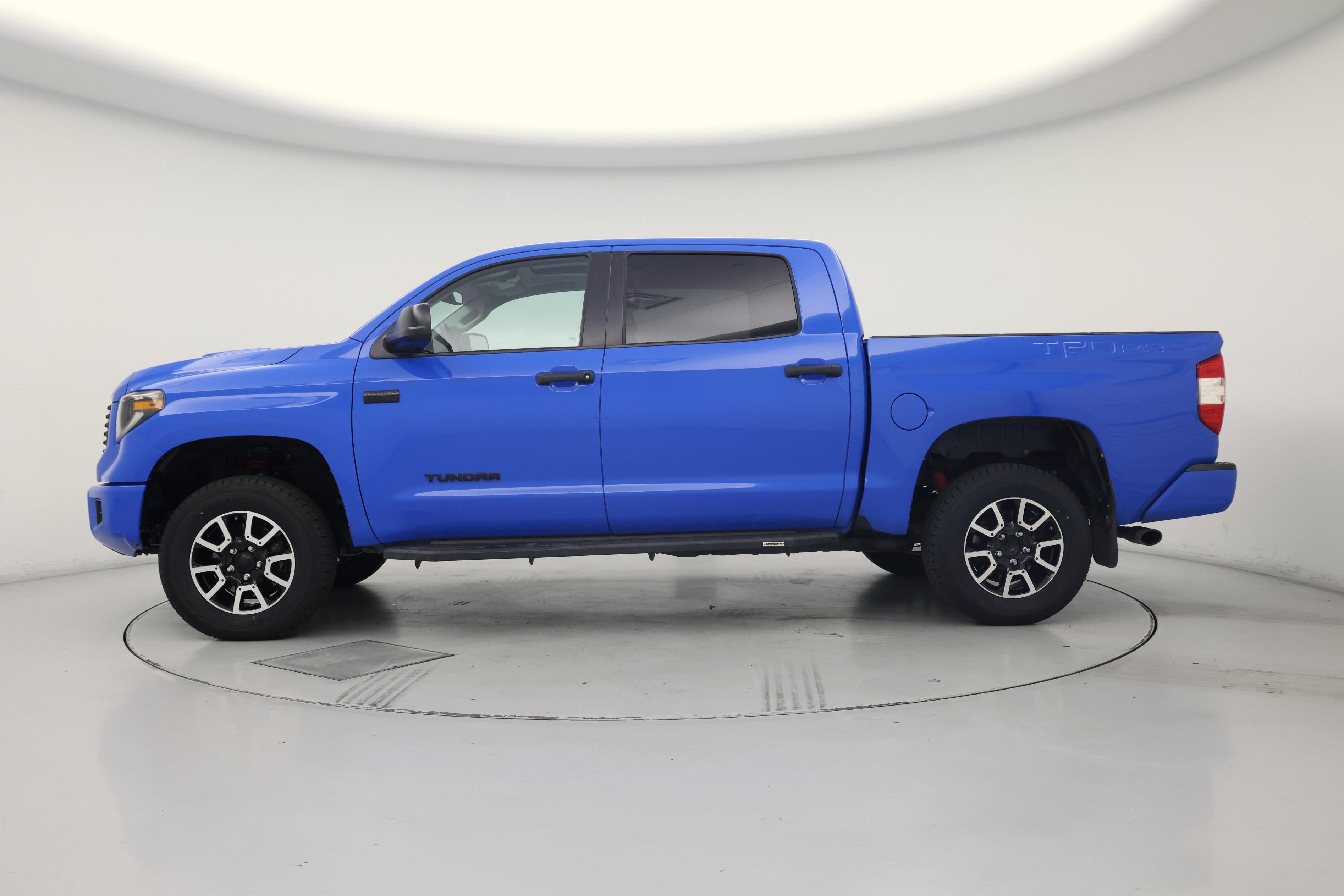 Thumbnail: 2019 Toyota Tundra - 3