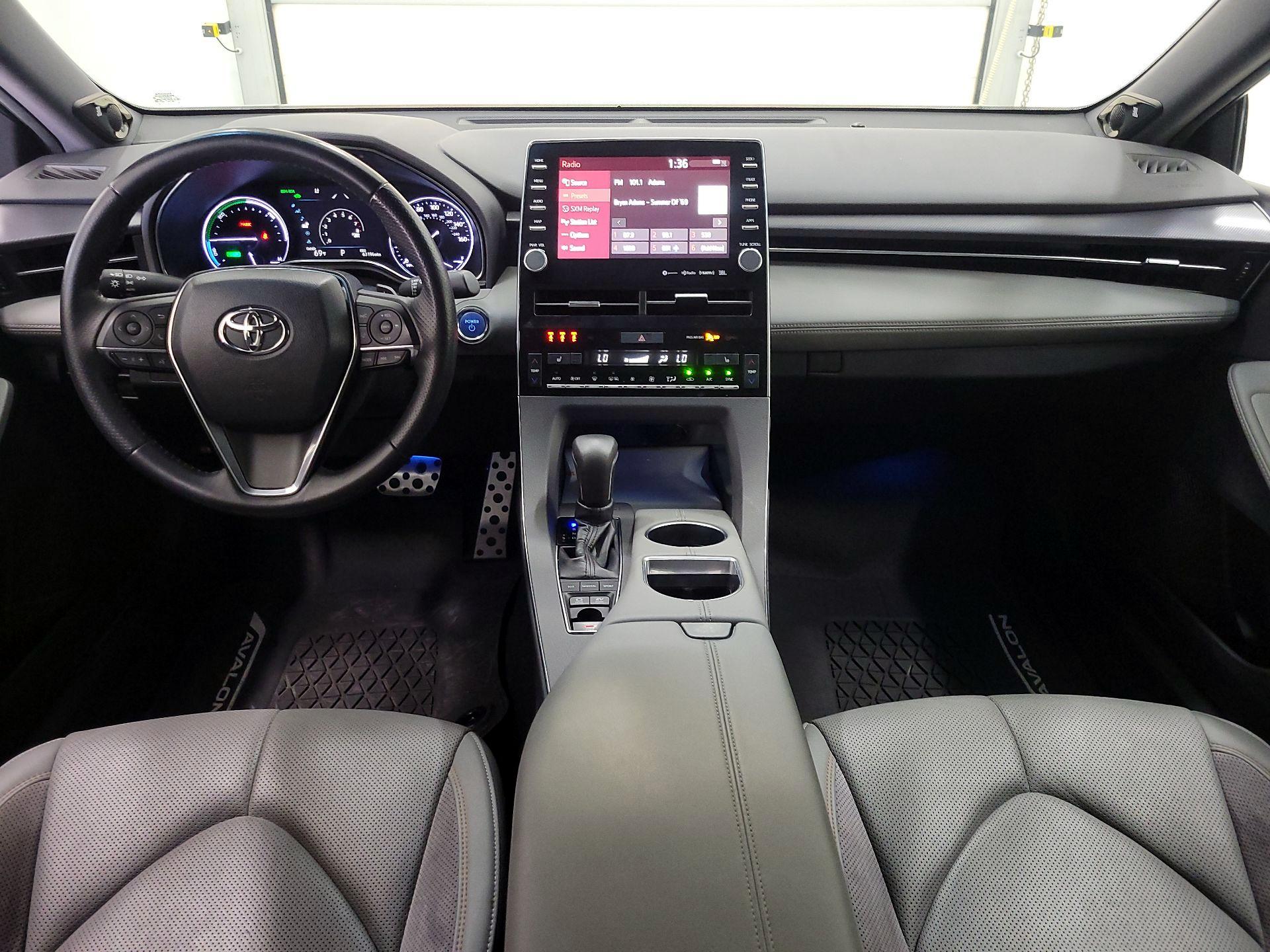 Thumbnail: 2019 Toyota Avalon - 9