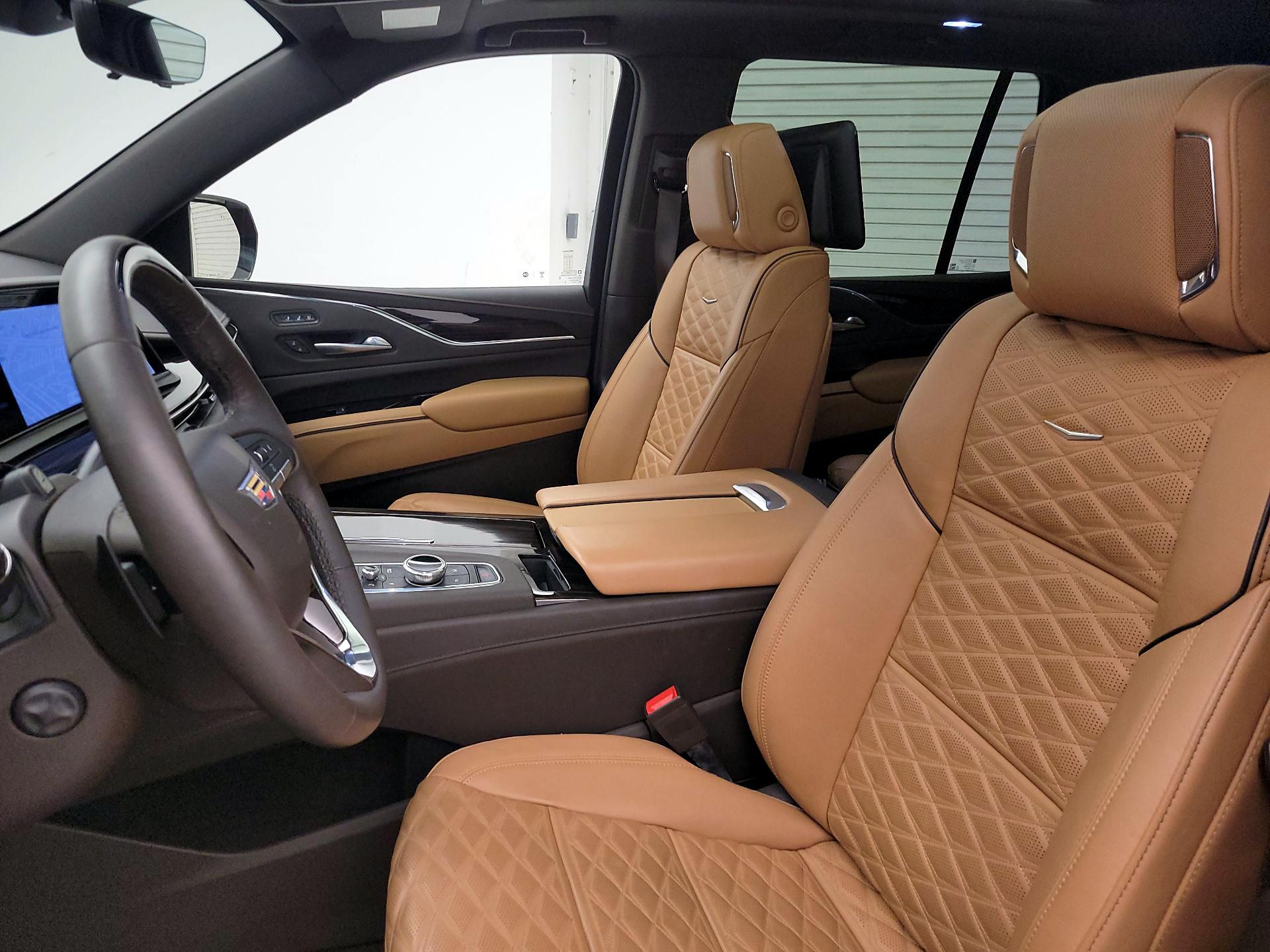 Thumbnail: 2023 Cadillac Escalade - 11