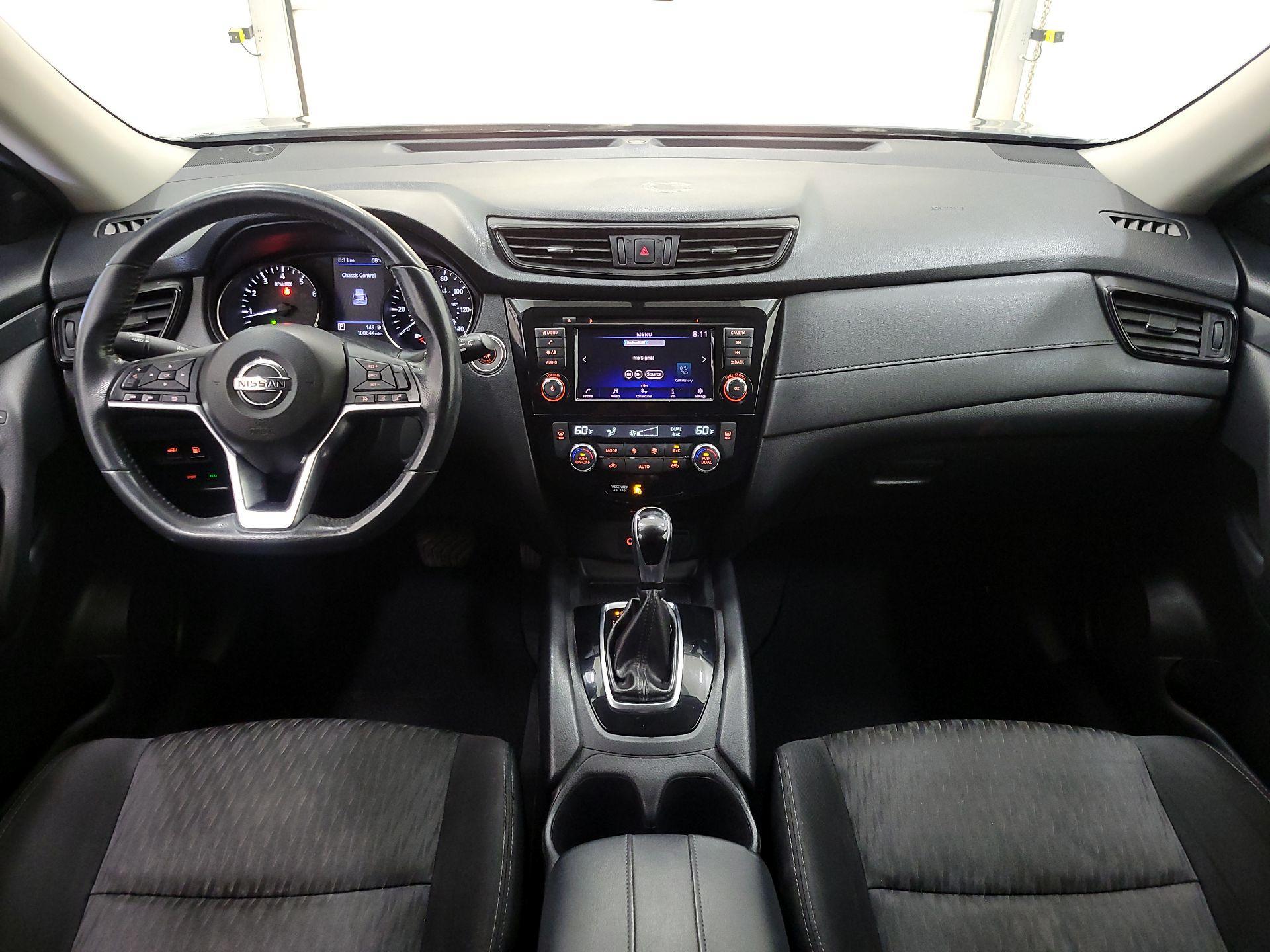 Thumbnail: 2018 Nissan Rogue - 9