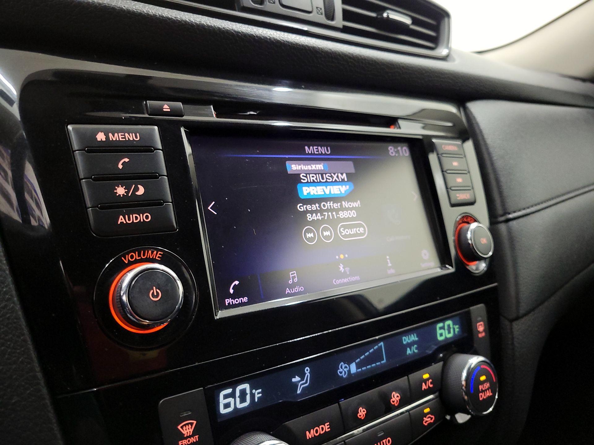 Thumbnail: 2018 Nissan Rogue - 15