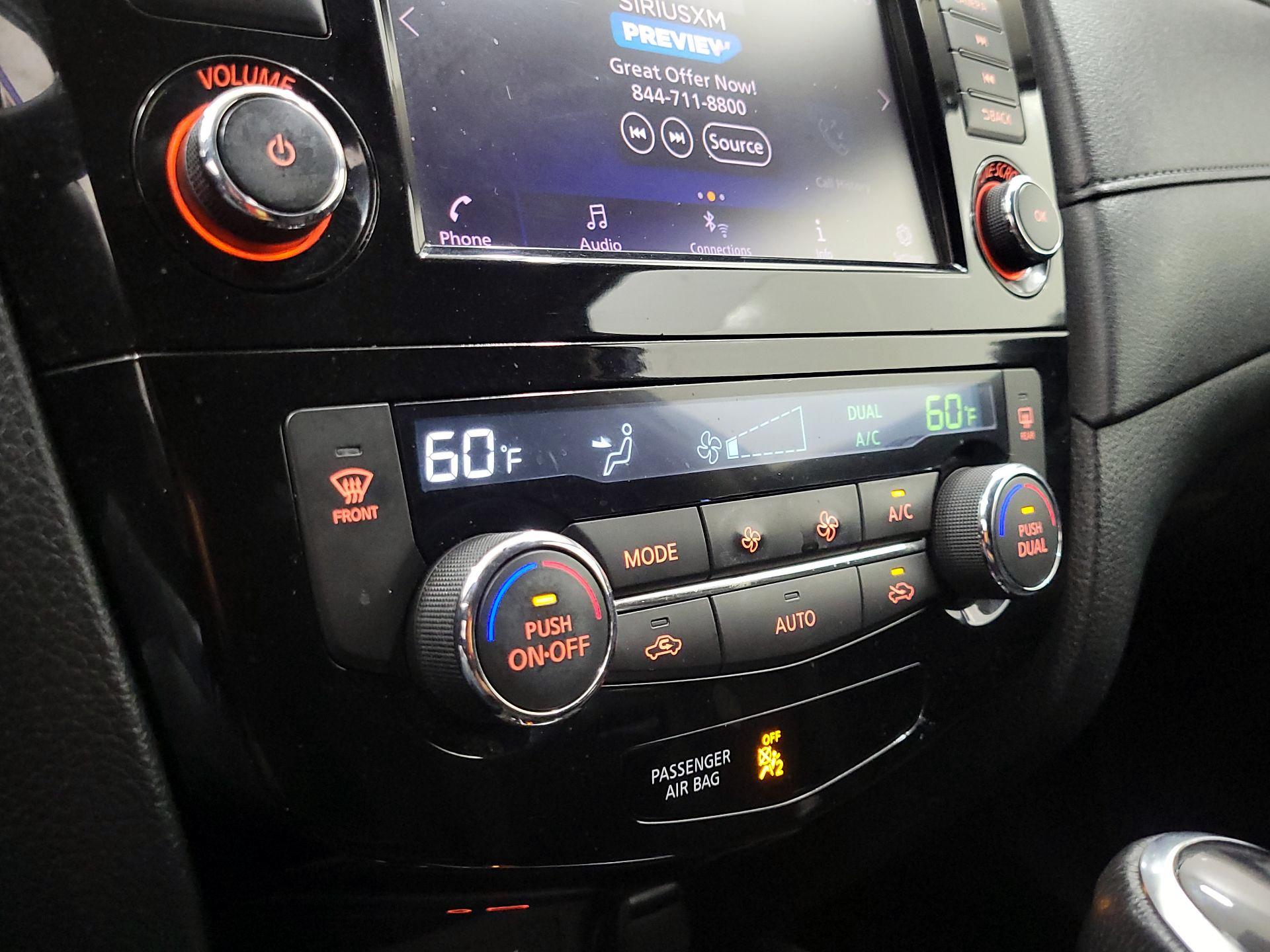 Thumbnail: 2018 Nissan Rogue - 16