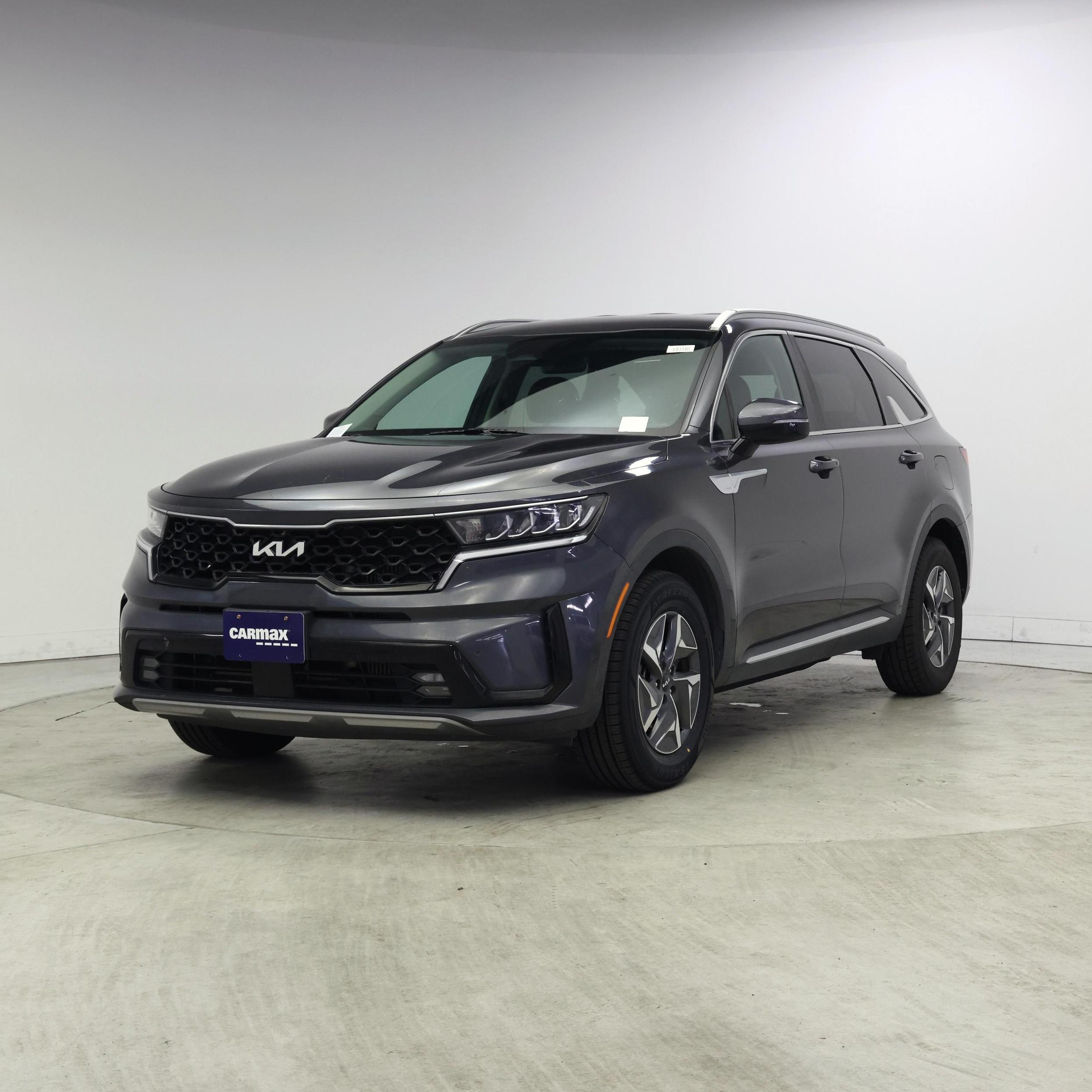 Thumbnail: 2023 Kia Sorento - 4
