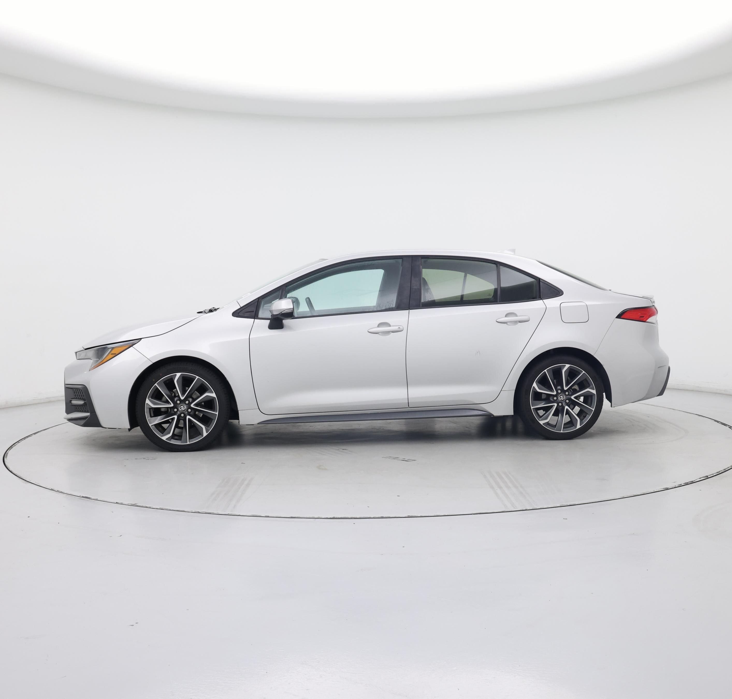 Thumbnail: 2021 Toyota Corolla - 3