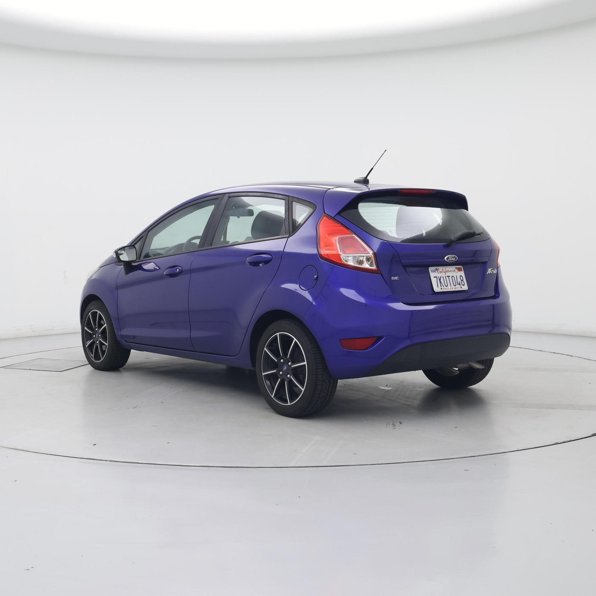 Thumbnail: 2015 Ford Fiesta - 2