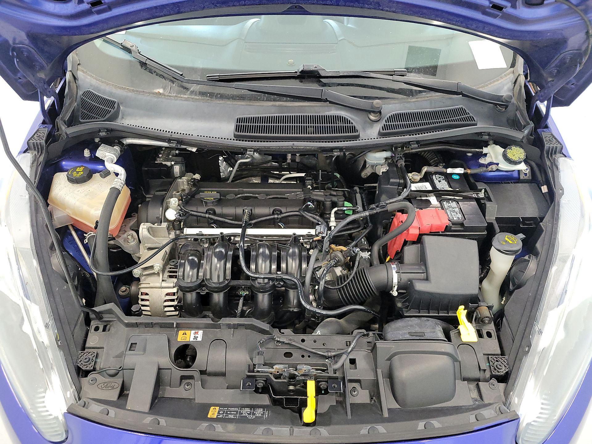 Thumbnail: 2015 Ford Fiesta - 20