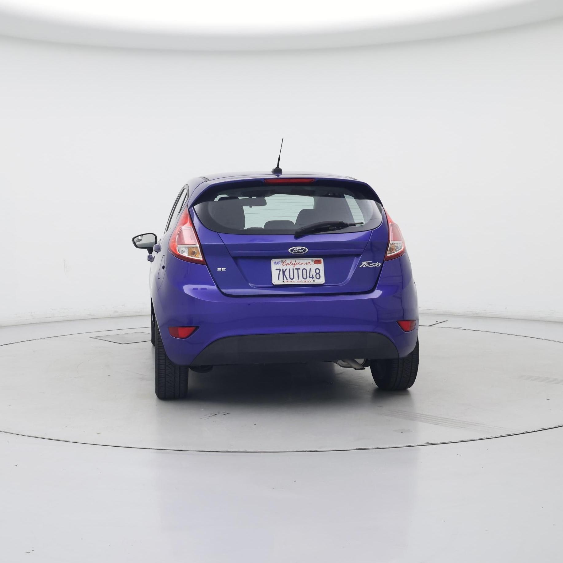 Thumbnail: 2015 Ford Fiesta - 6