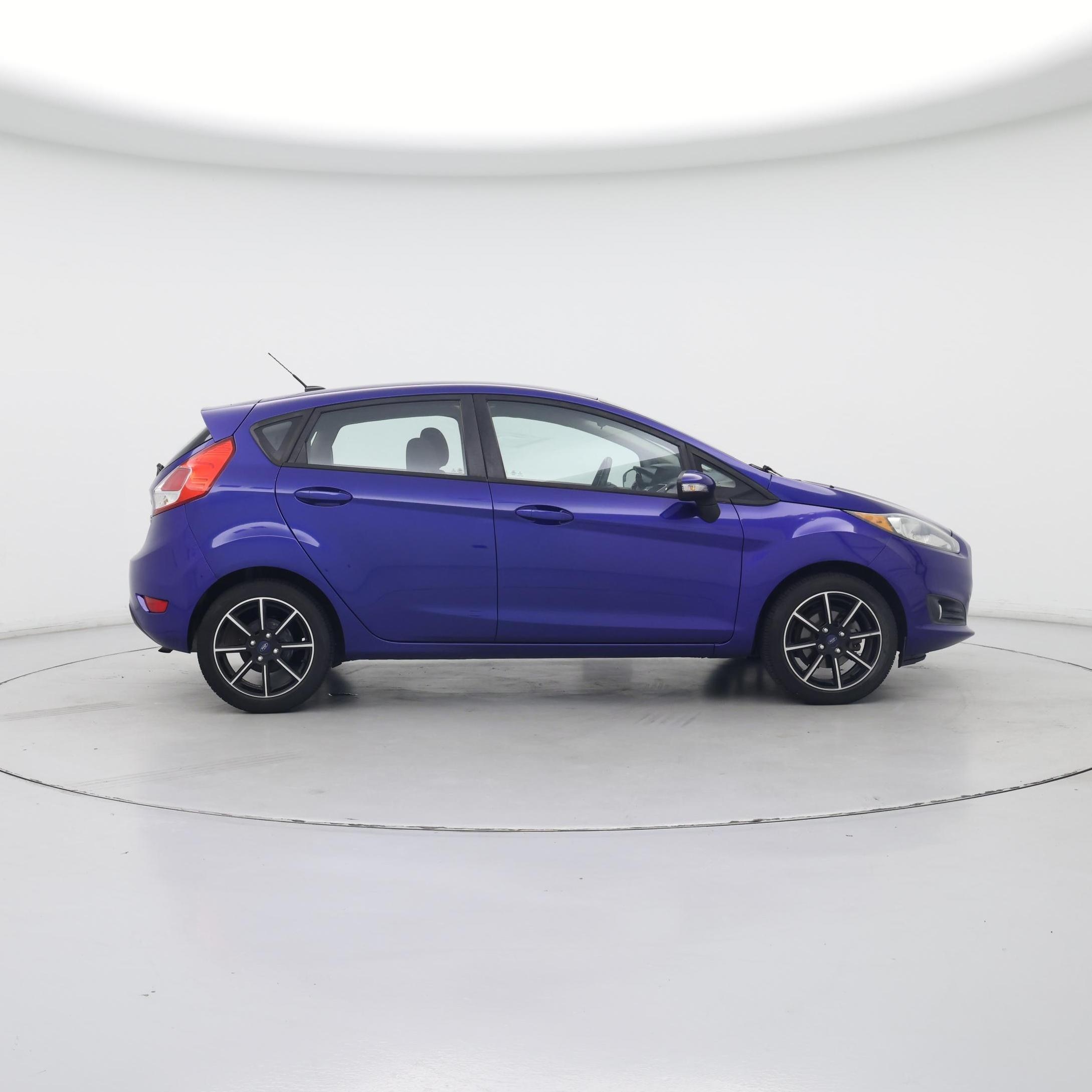 Thumbnail: 2015 Ford Fiesta - 7