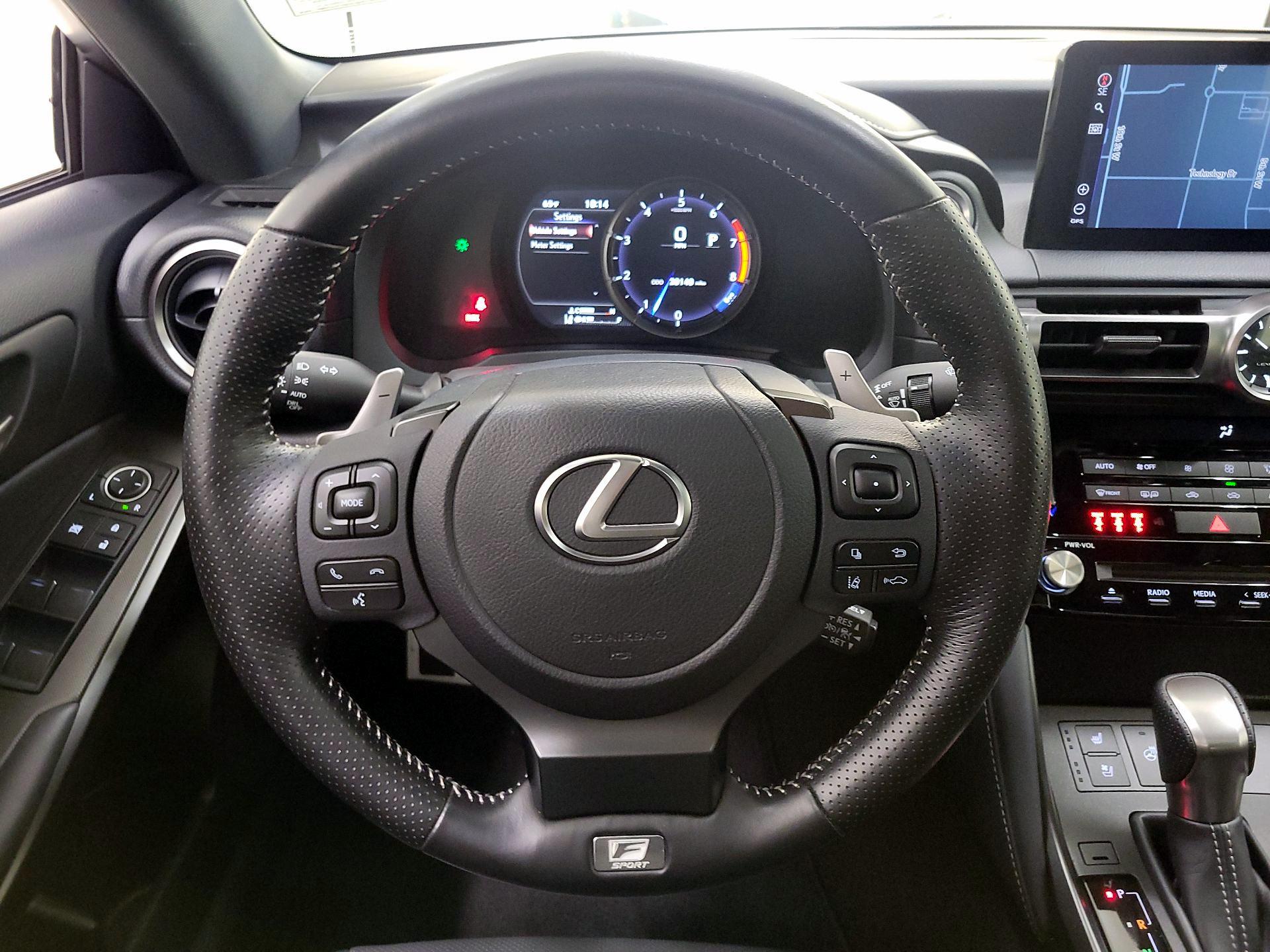 Thumbnail: 2021 Lexus IS - 10