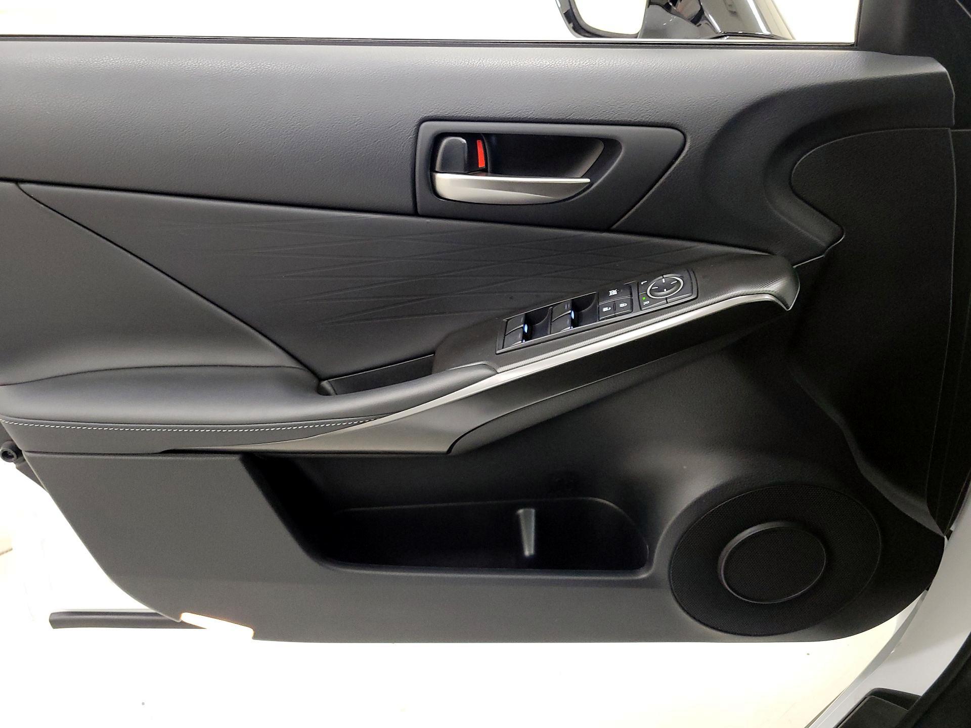 Thumbnail: 2021 Lexus IS - 12