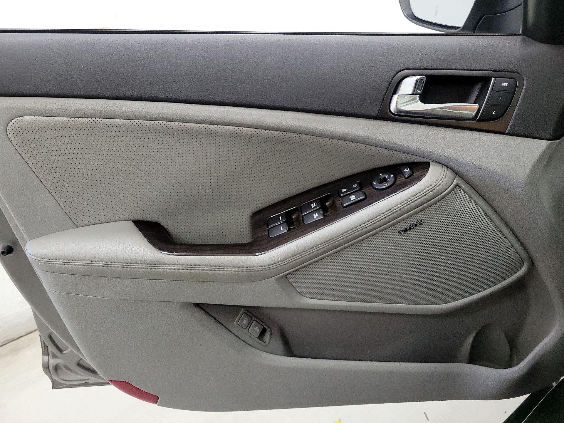 Thumbnail: 2014 Kia Optima - 12