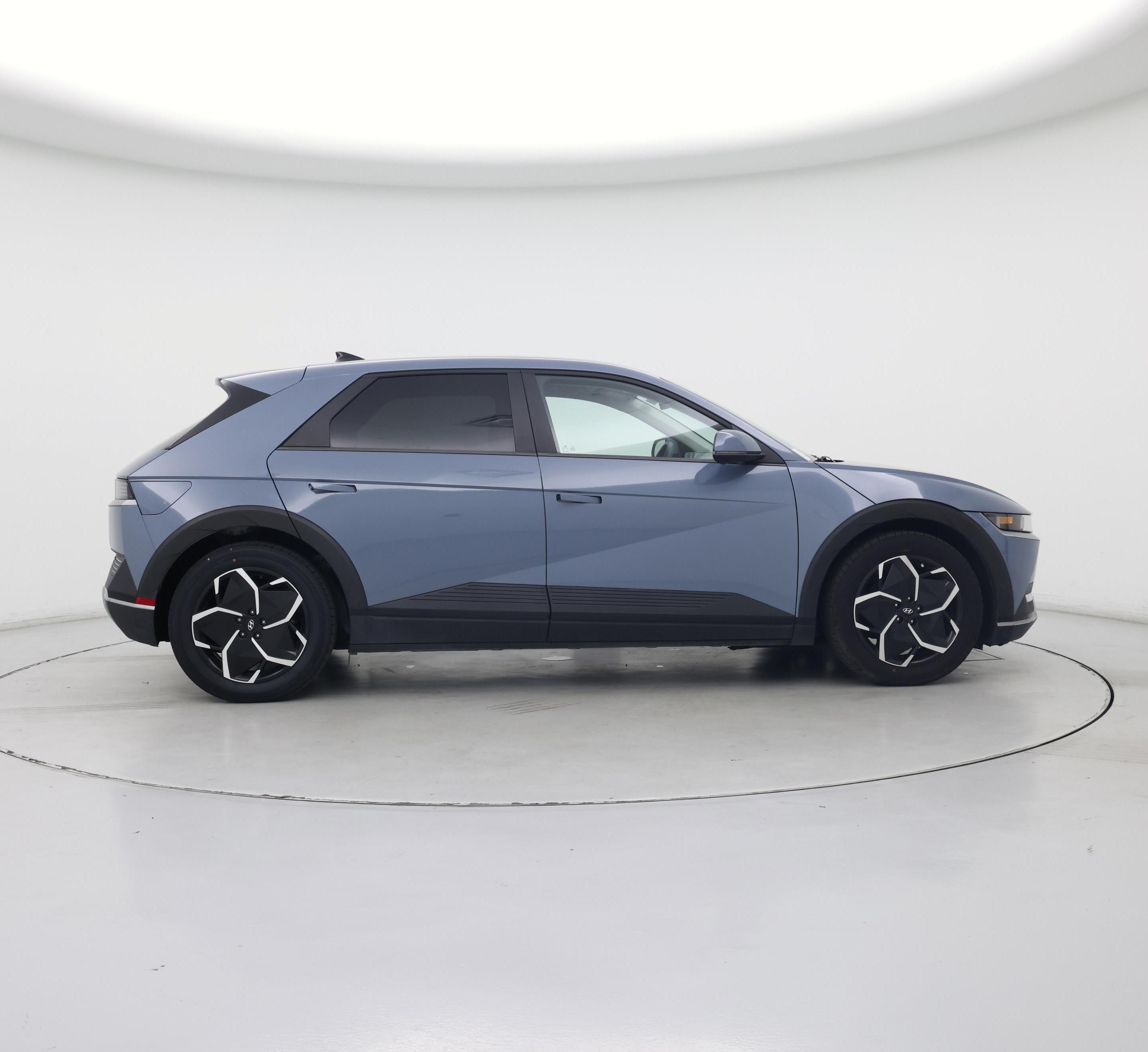 Thumbnail: 2022 Hyundai Ioniq 5 - 7