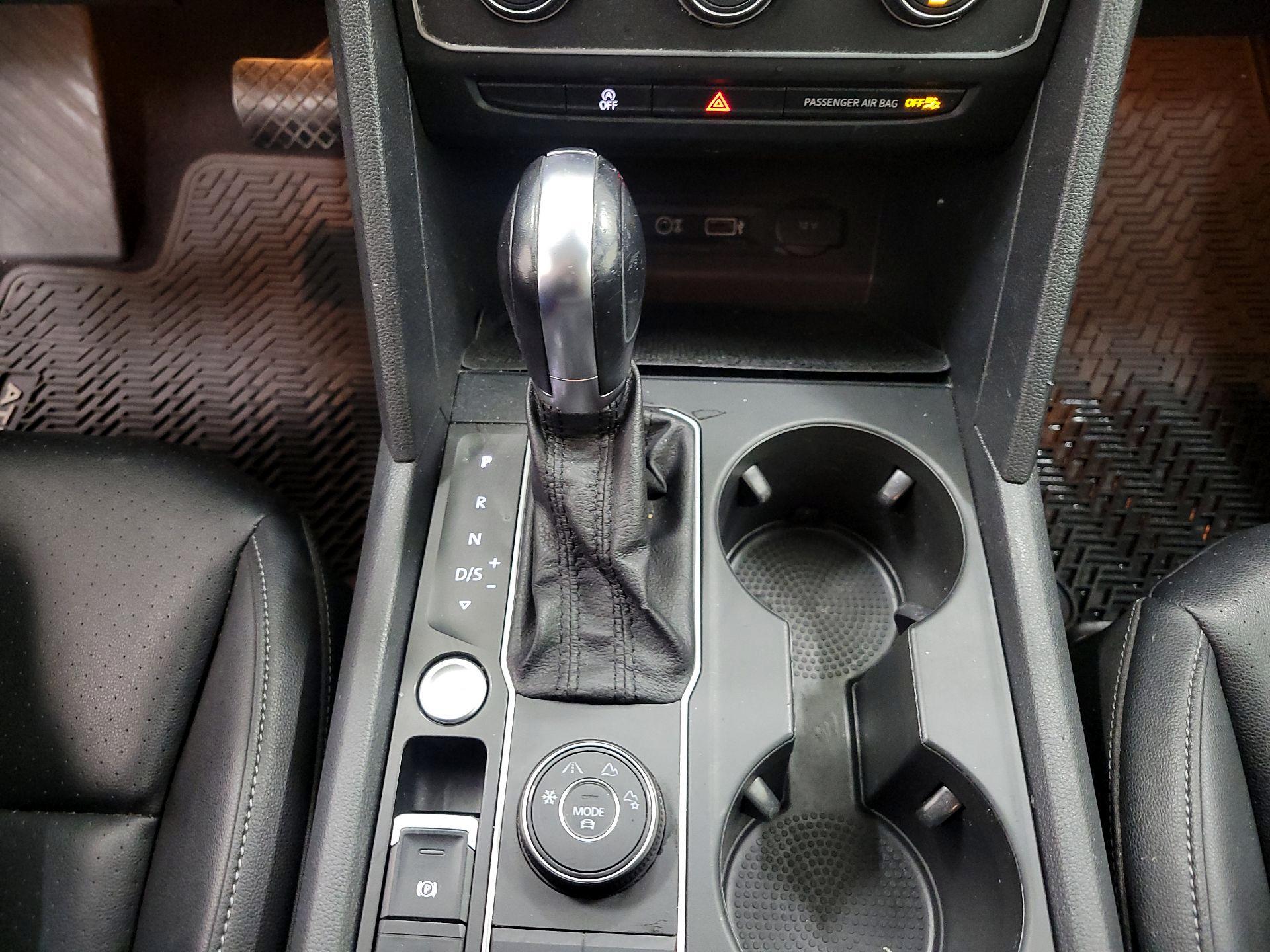 Thumbnail: 2019 Volkswagen Atlas - 17