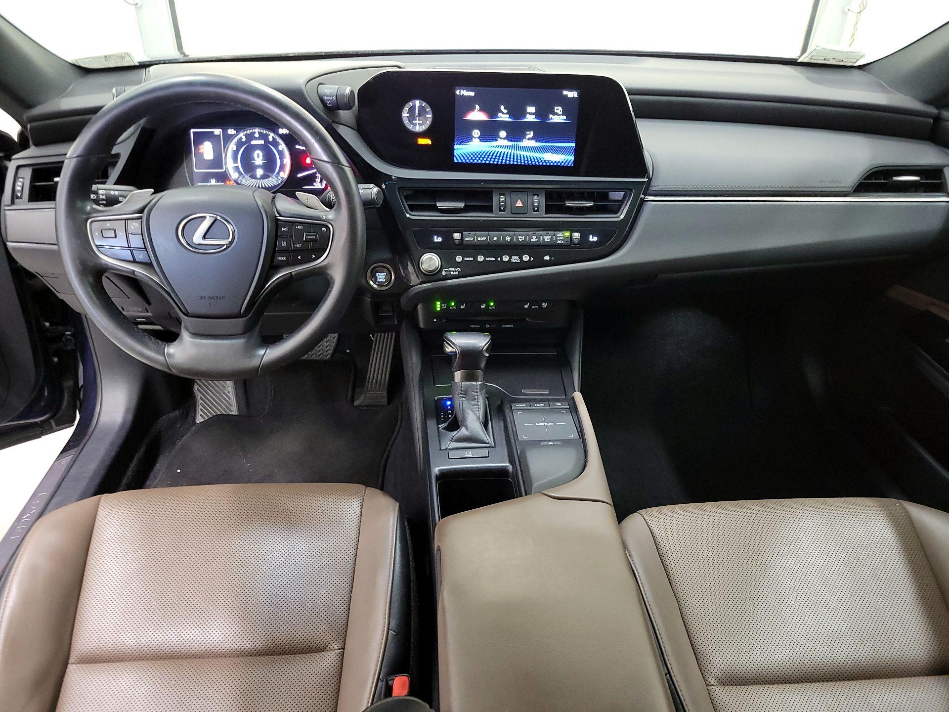 Thumbnail: 2022 Lexus ES - 9