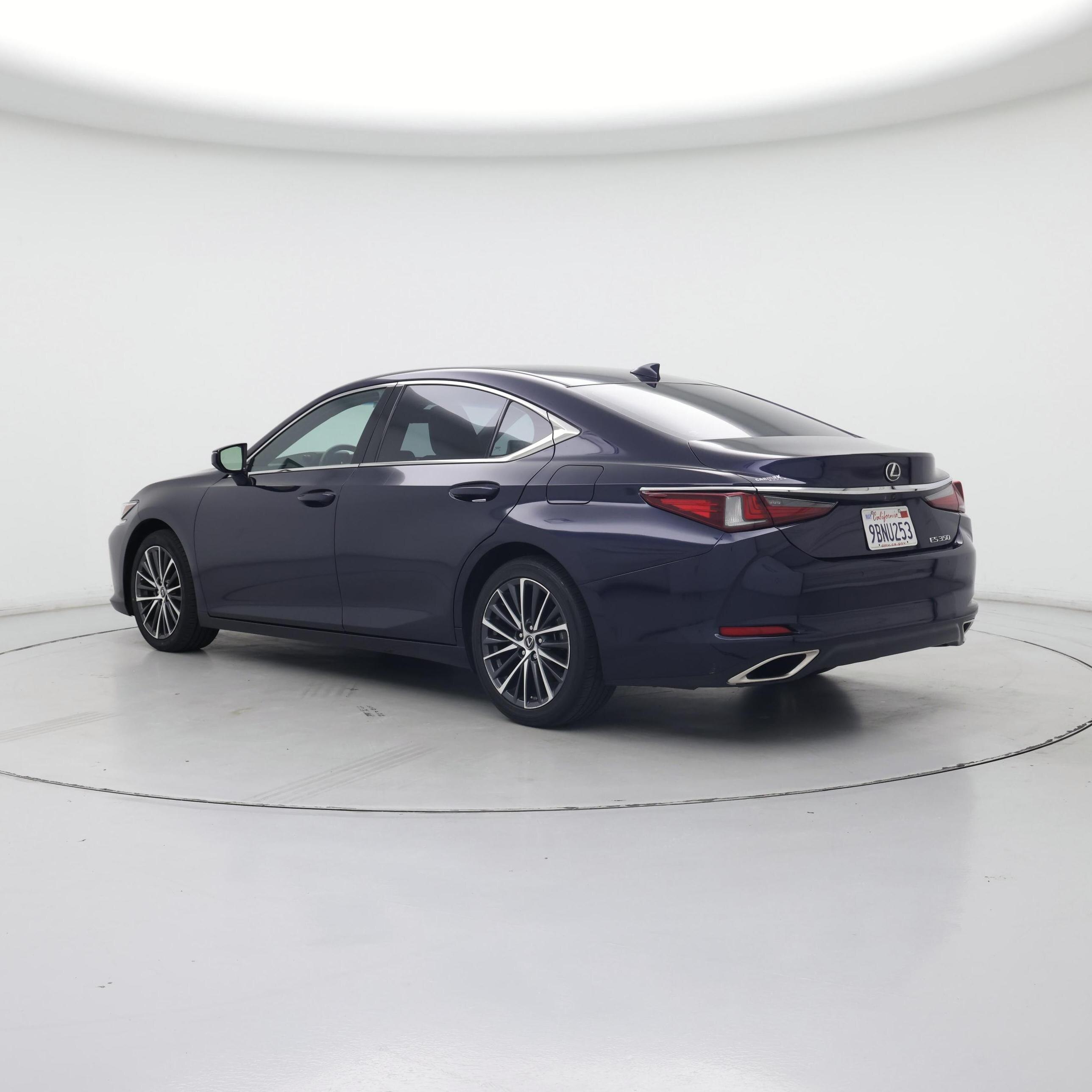 Thumbnail: 2022 Lexus ES - 2